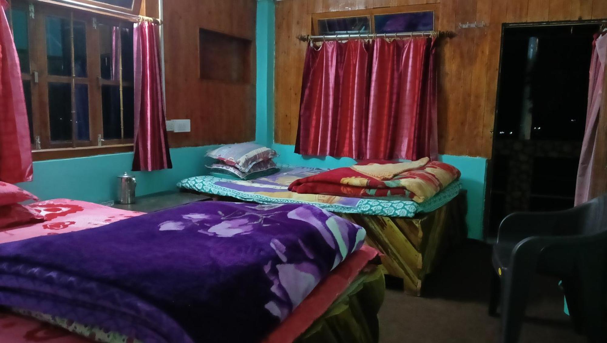 Sharma Homestay, Rangbhang * Darjeeling (West Bengal)