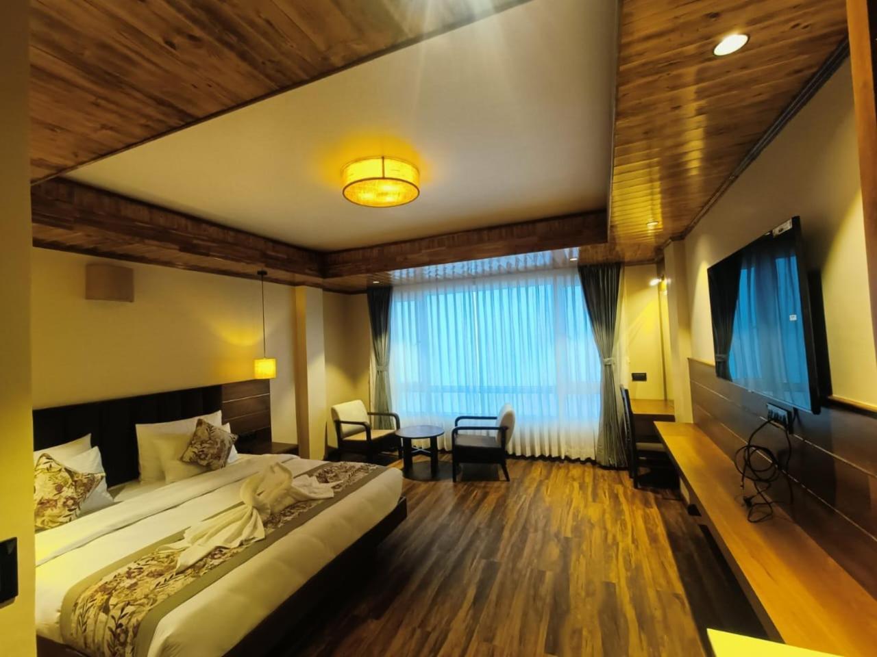 Gakhil Boutique Darjeeling (West Bengal)