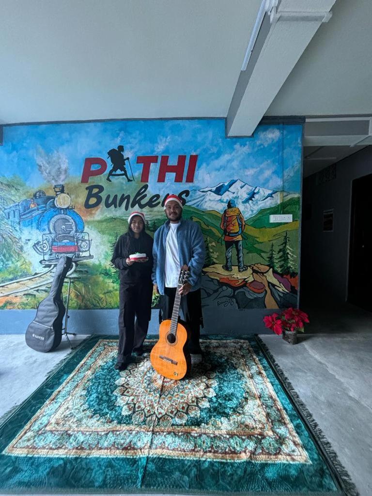 Pathi Bunkers Hostel *