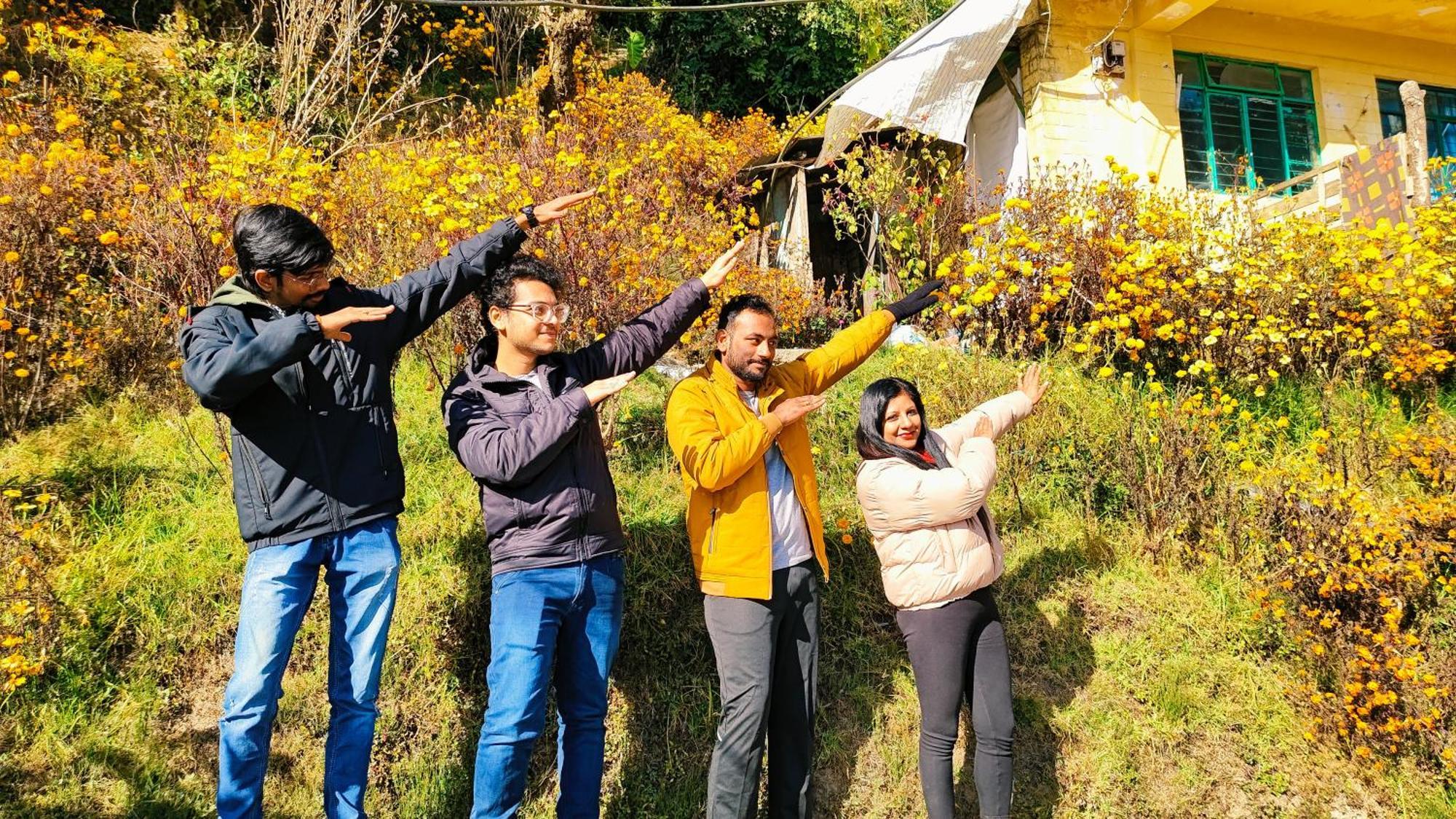 Pathi Bunkers Hostel *