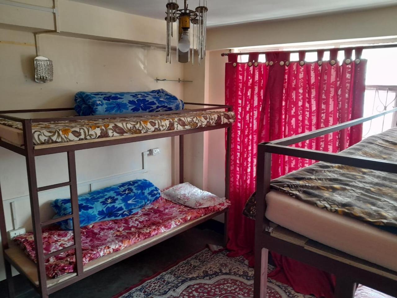 Hostel Backpackers Hub