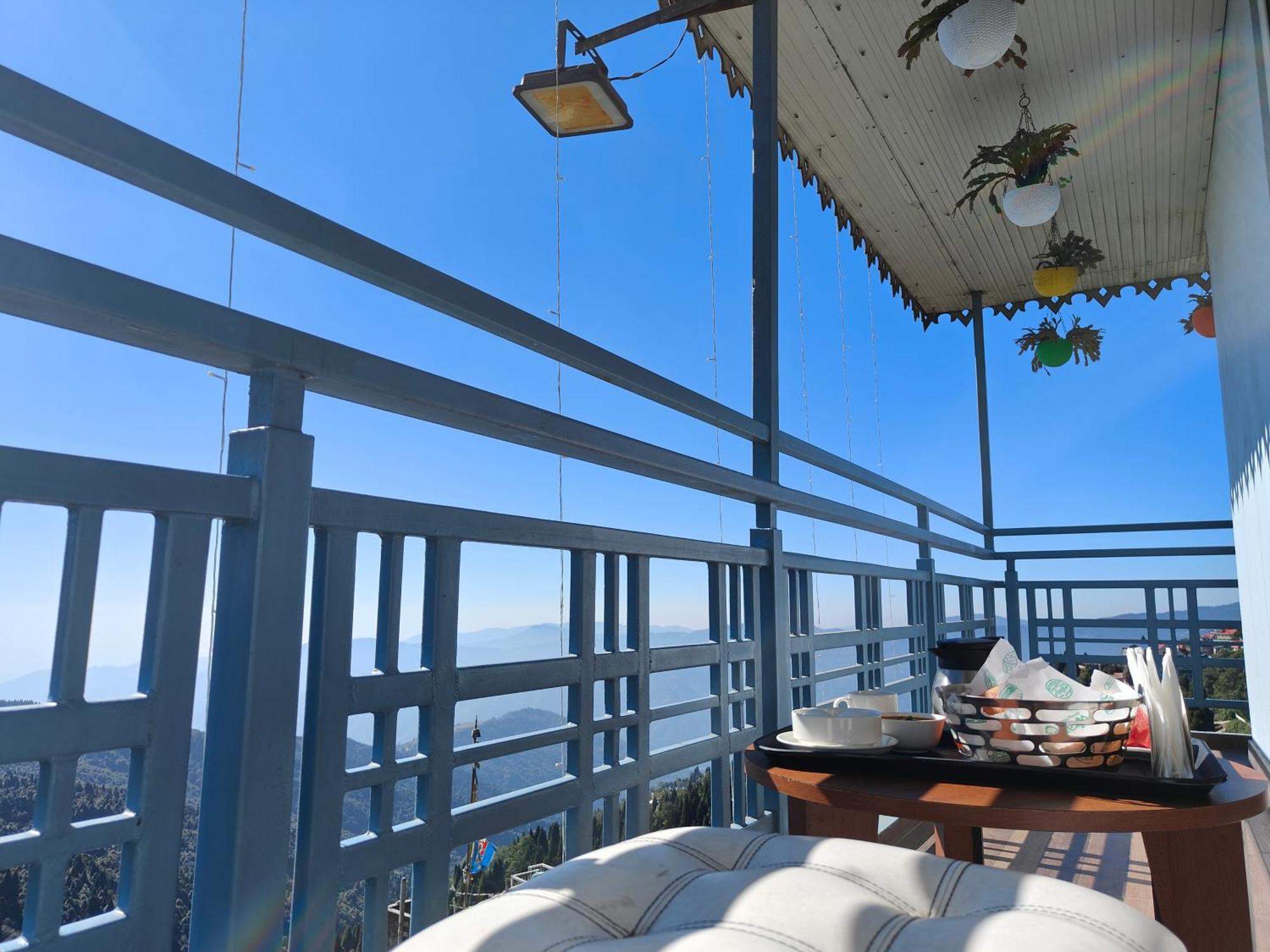 Mount Lungta Boutique & Hotel