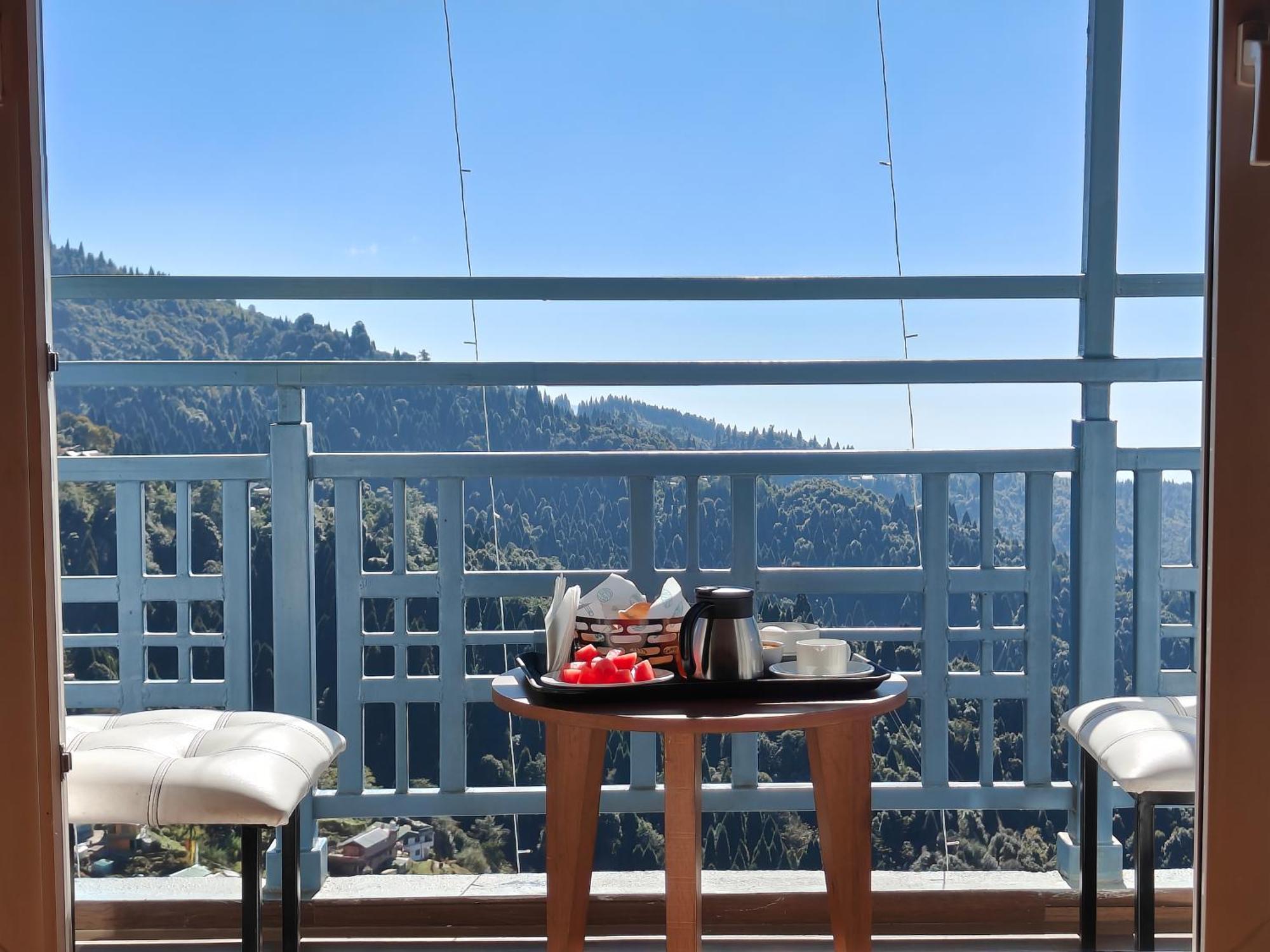 Mount Lungta Boutique &