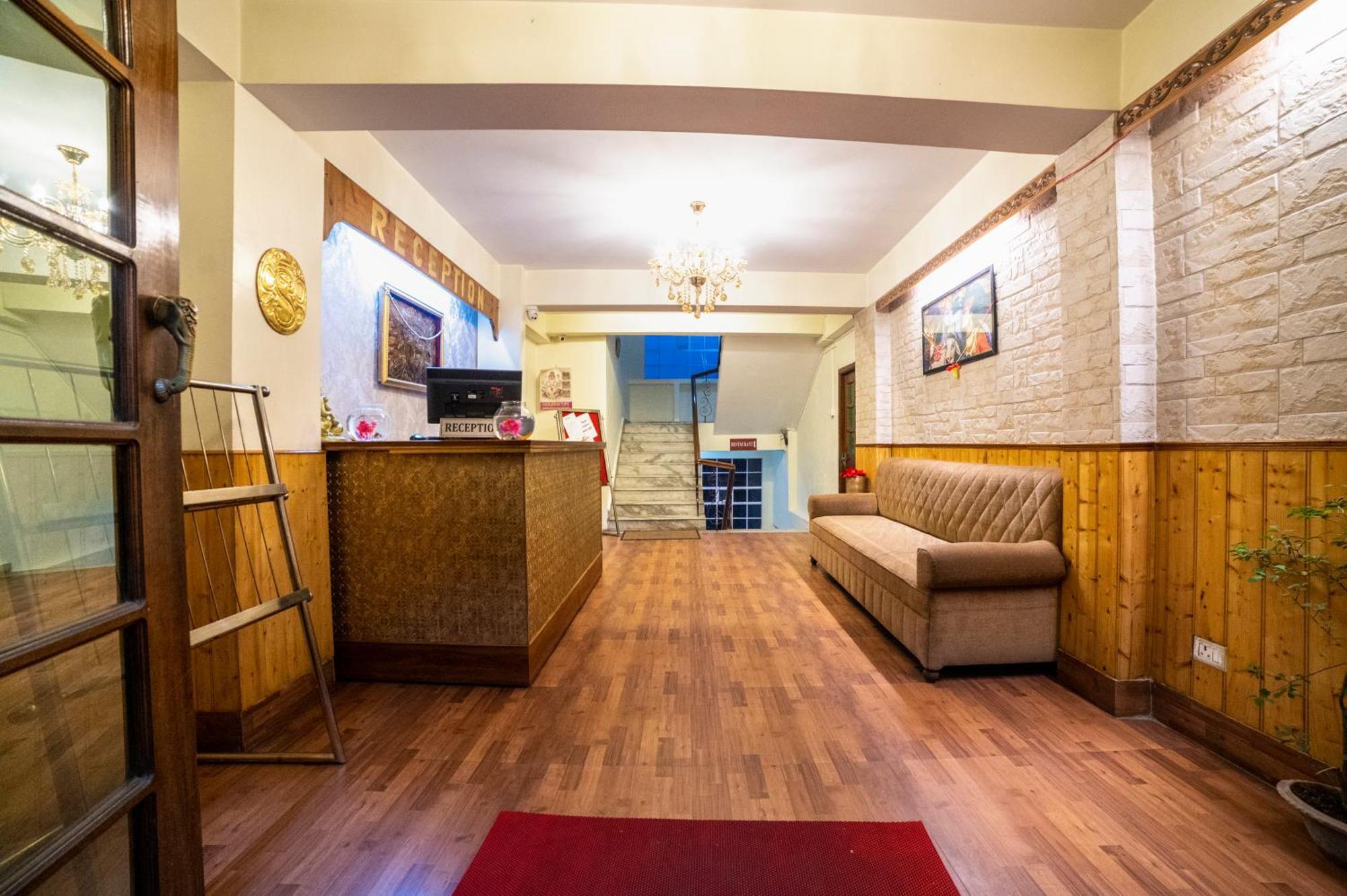 Hotel Montis Ridhi Sidhi Residency 3*