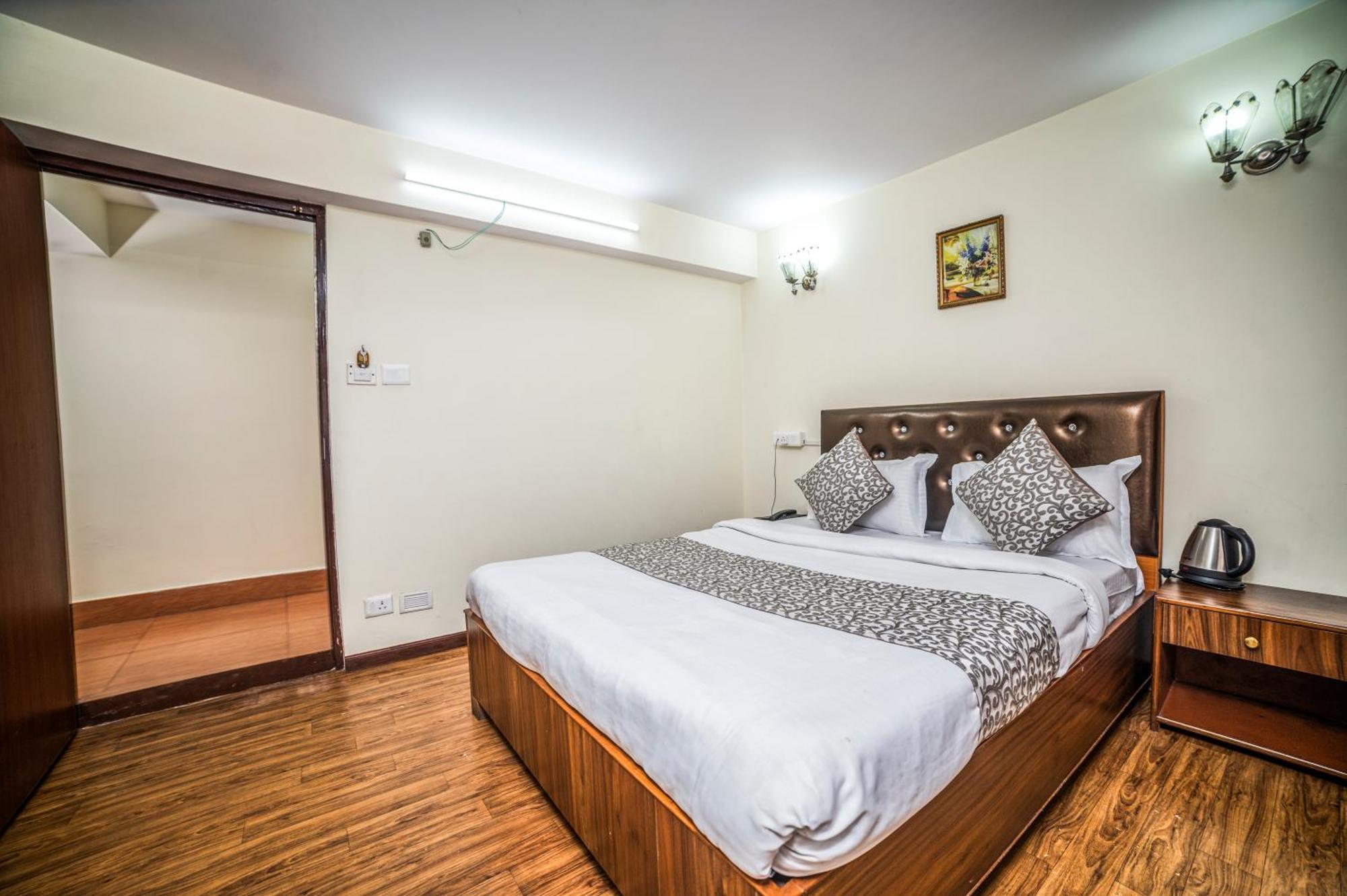 Montis Ridhi Sidhi Residency