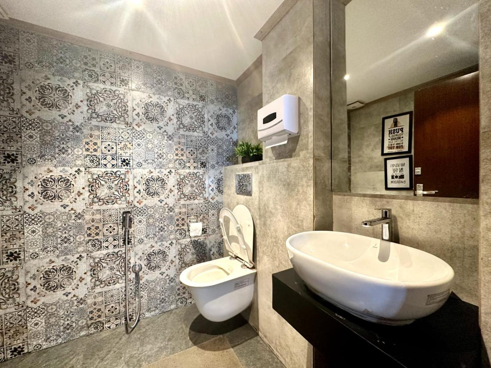 Olive By Tej And Hotel