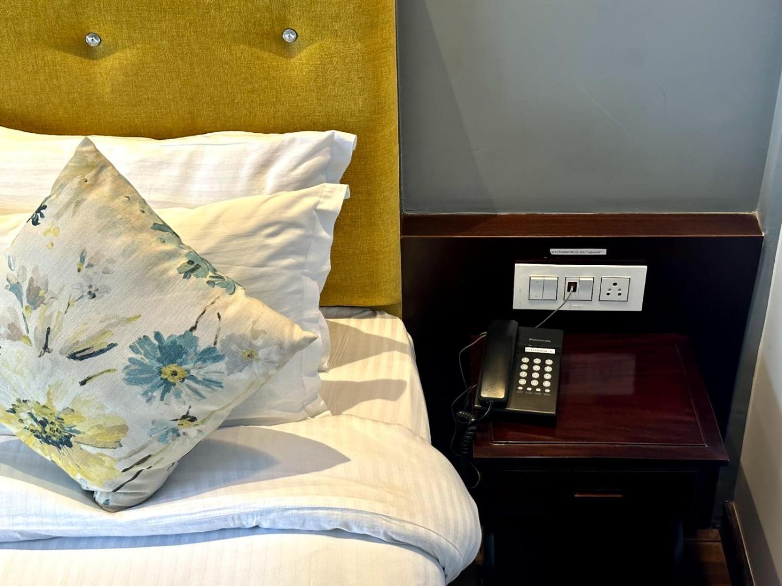 Hotel Olive By Tej And 3*
