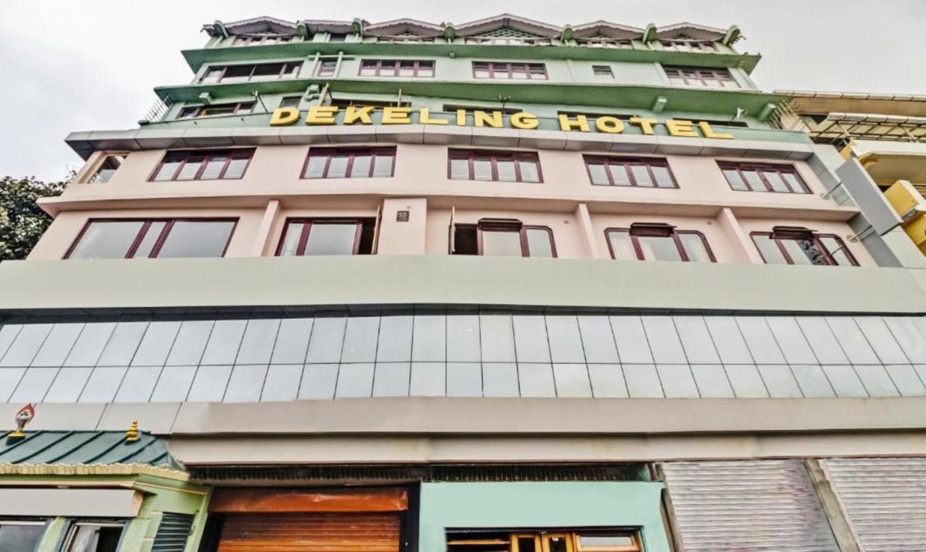 Dekeling Hotel 3*