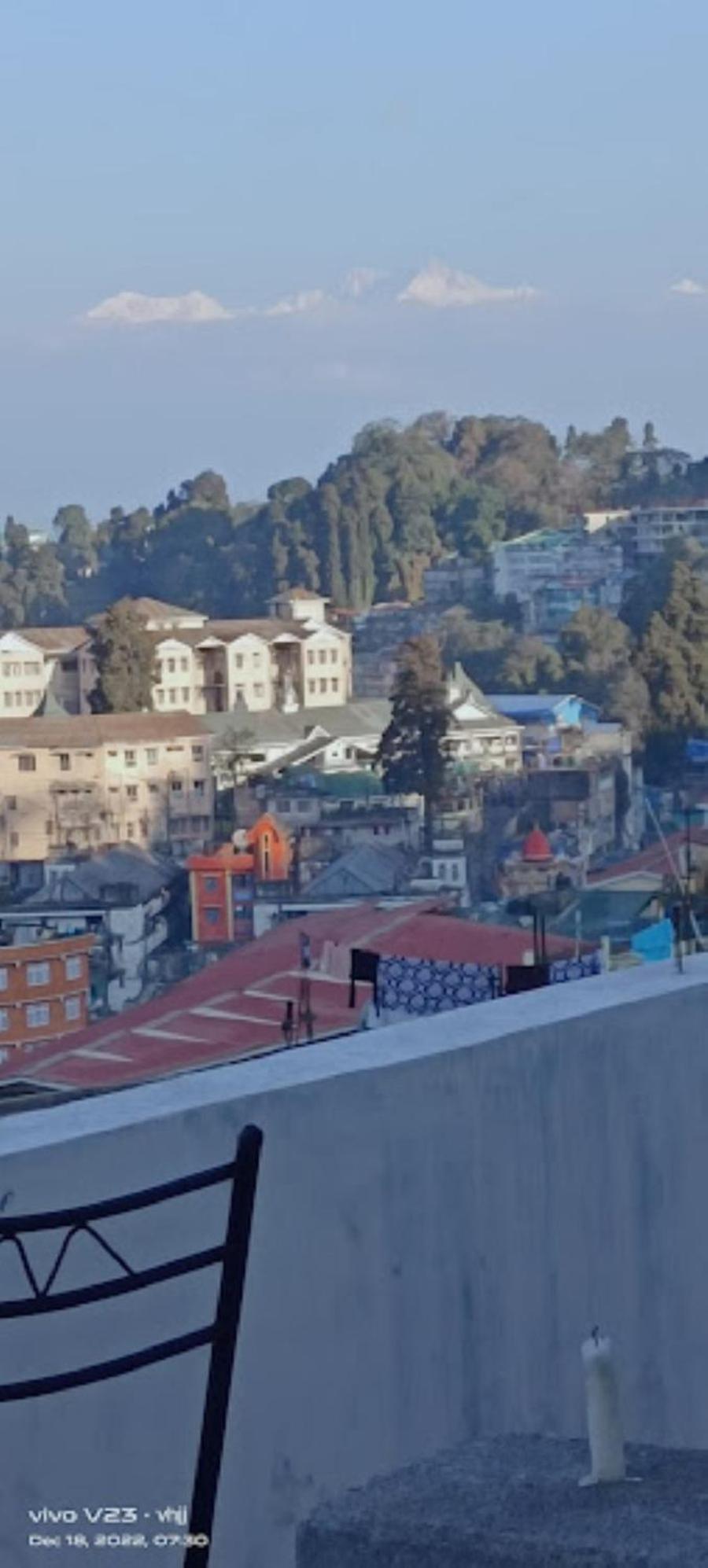Mahayana, Darjeeling 3*