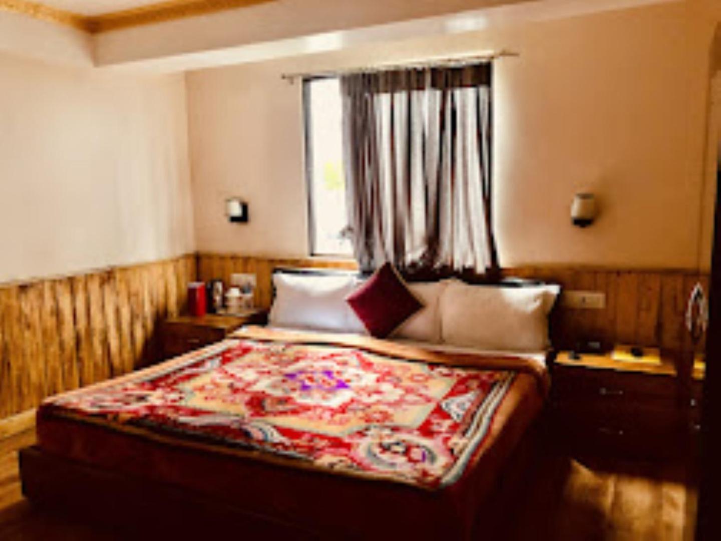 Mahayana, Darjeeling Hotel 3*