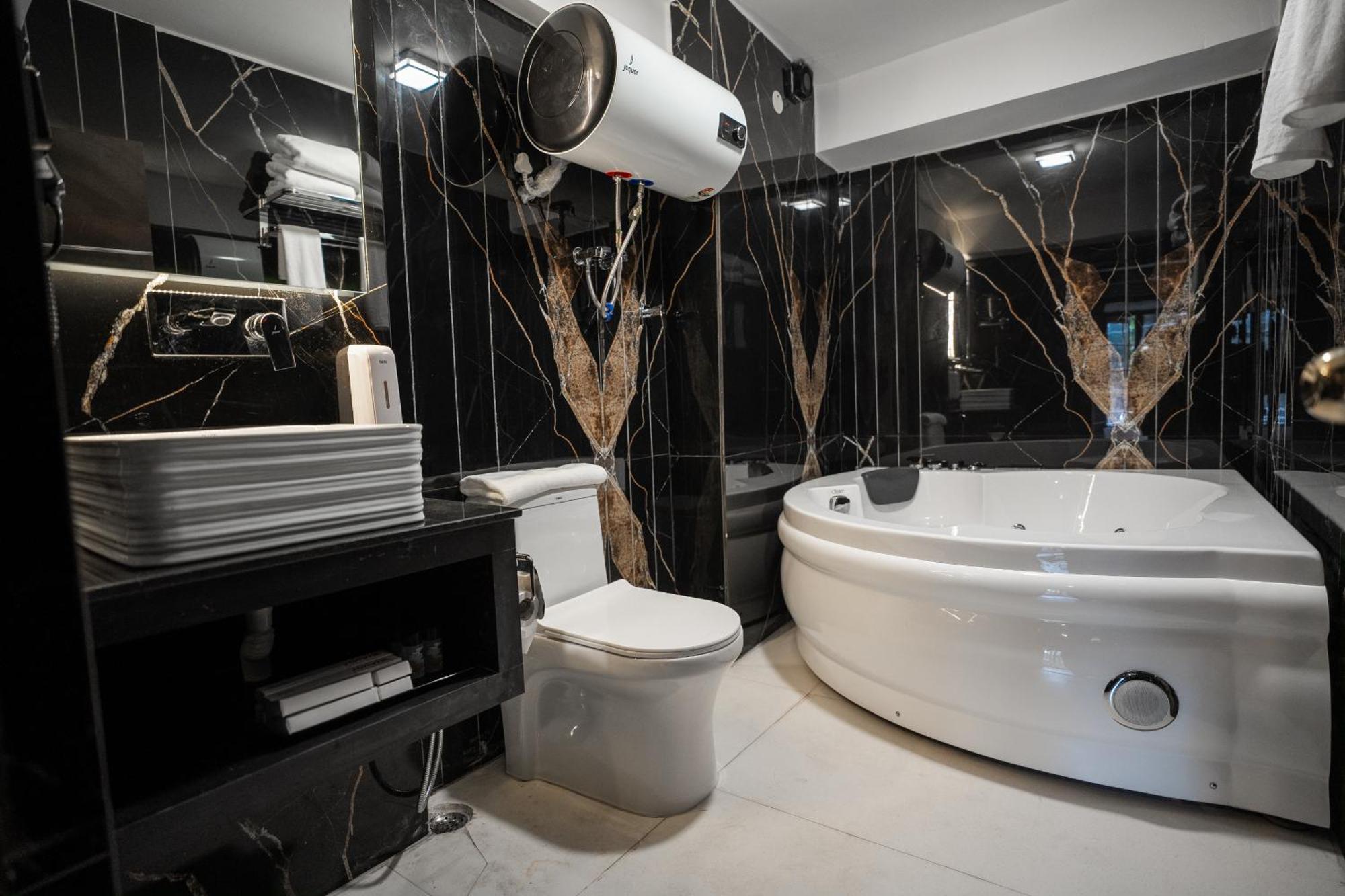 The West Gate By Summit Hotel 5*