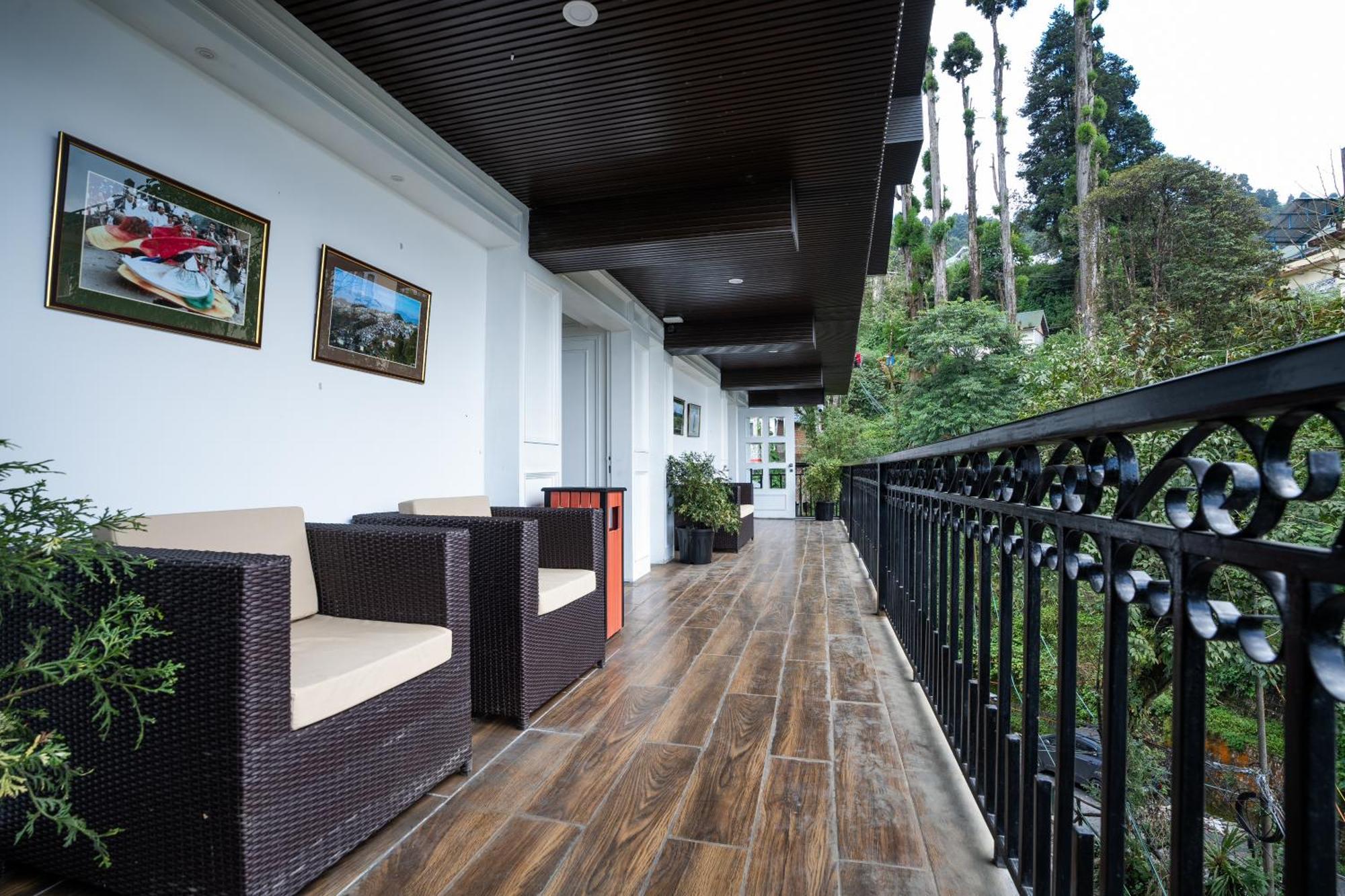 The West Gate By Summit Hotel 5*