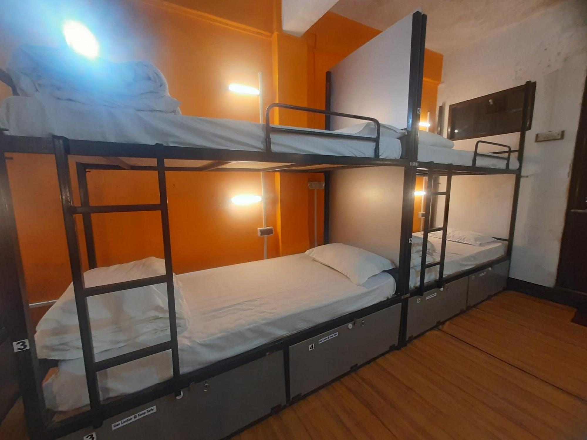 Hostel Bubble Beds