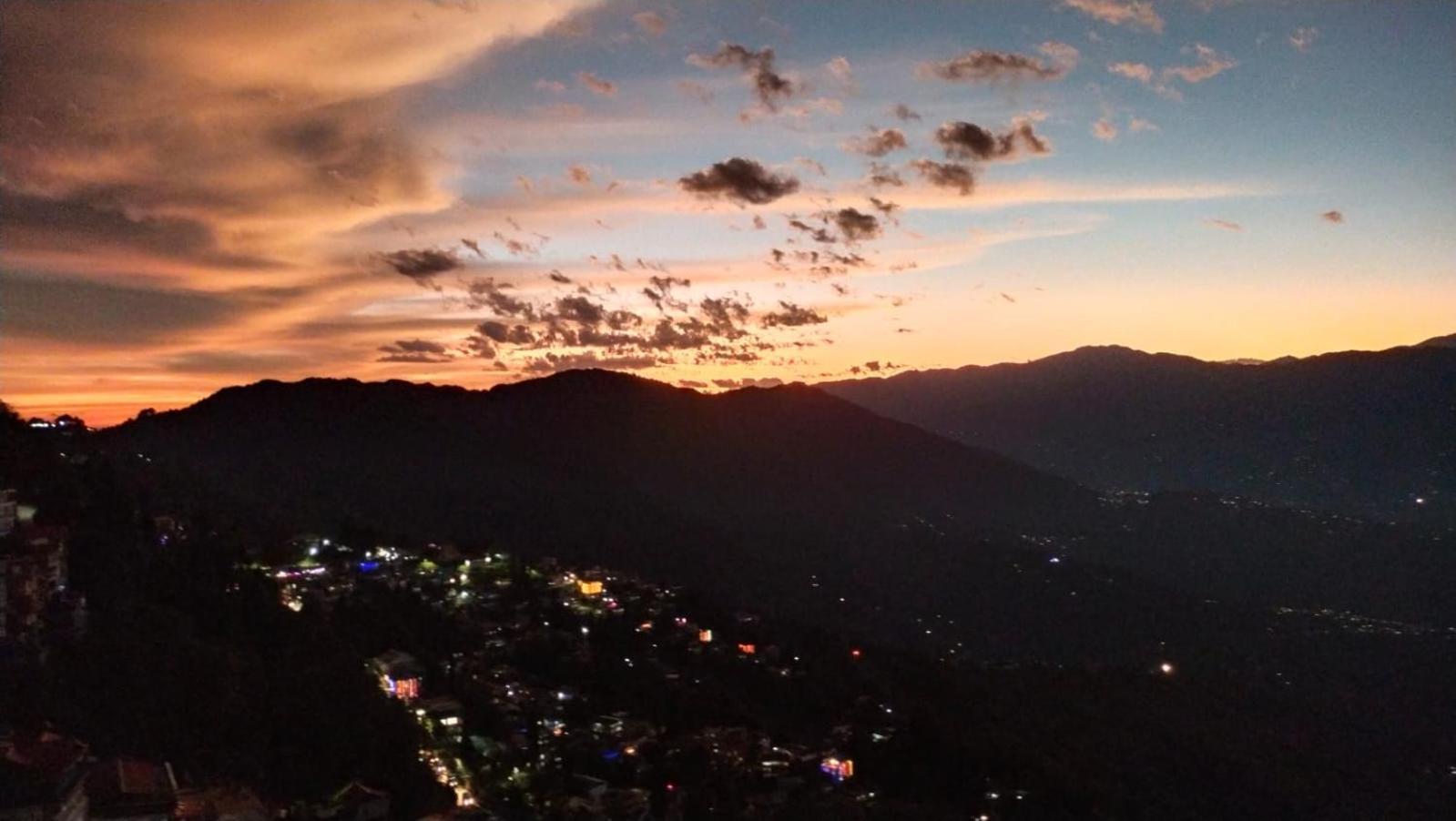Rise N Shine * Darjeeling (West Bengal)