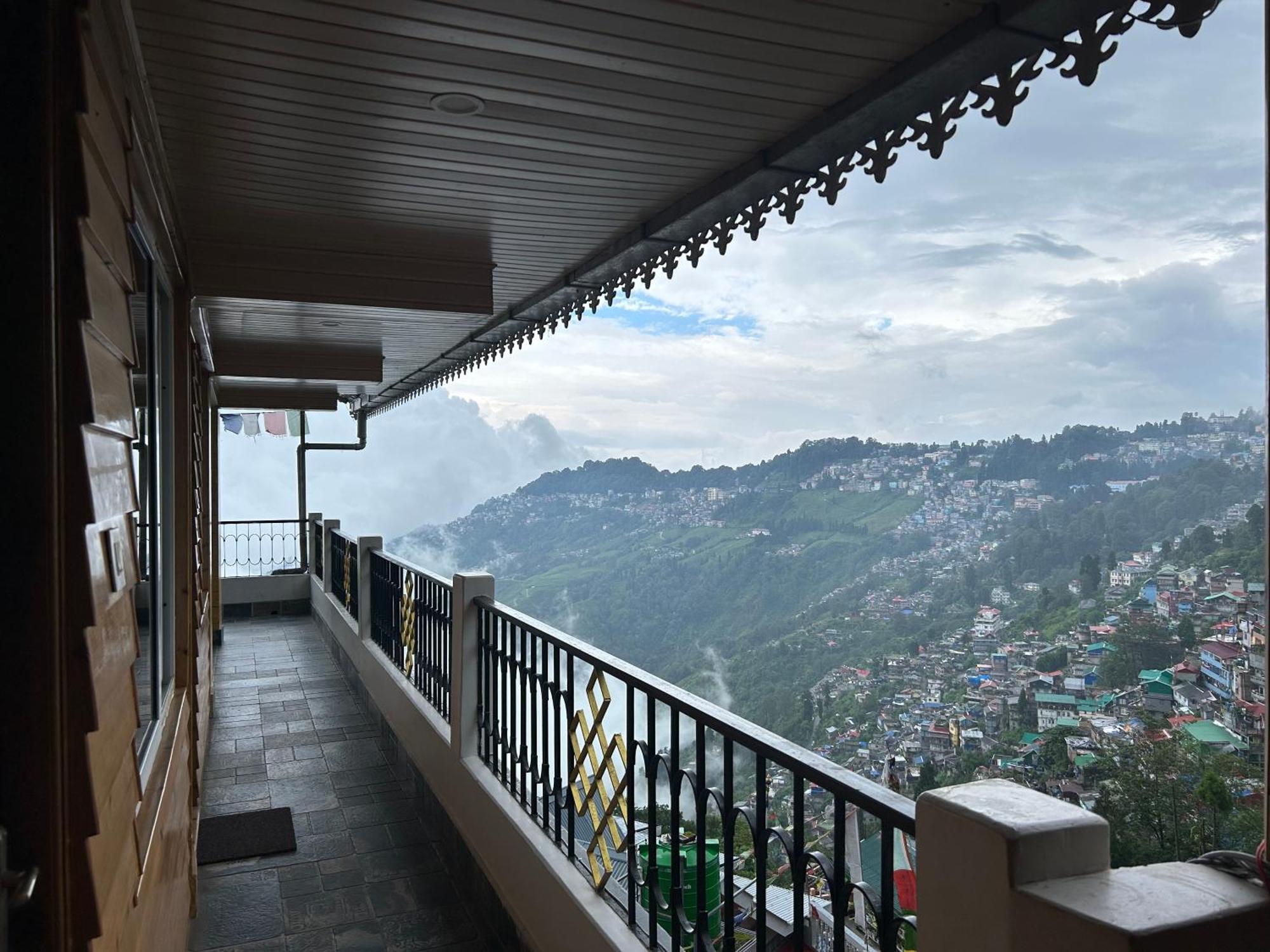 Norbu Thungkar Homestay Homestay