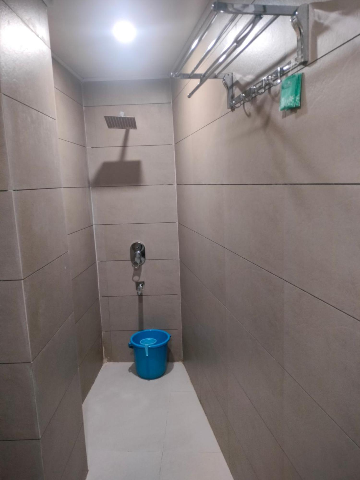 Amaira Hotel *