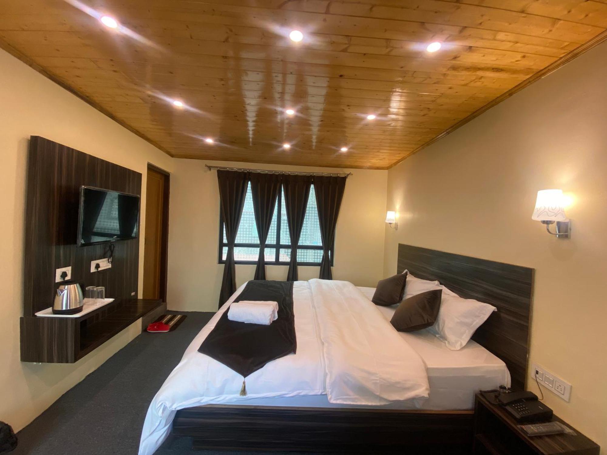Amaira Hotel Darjeeling (West Bengal)