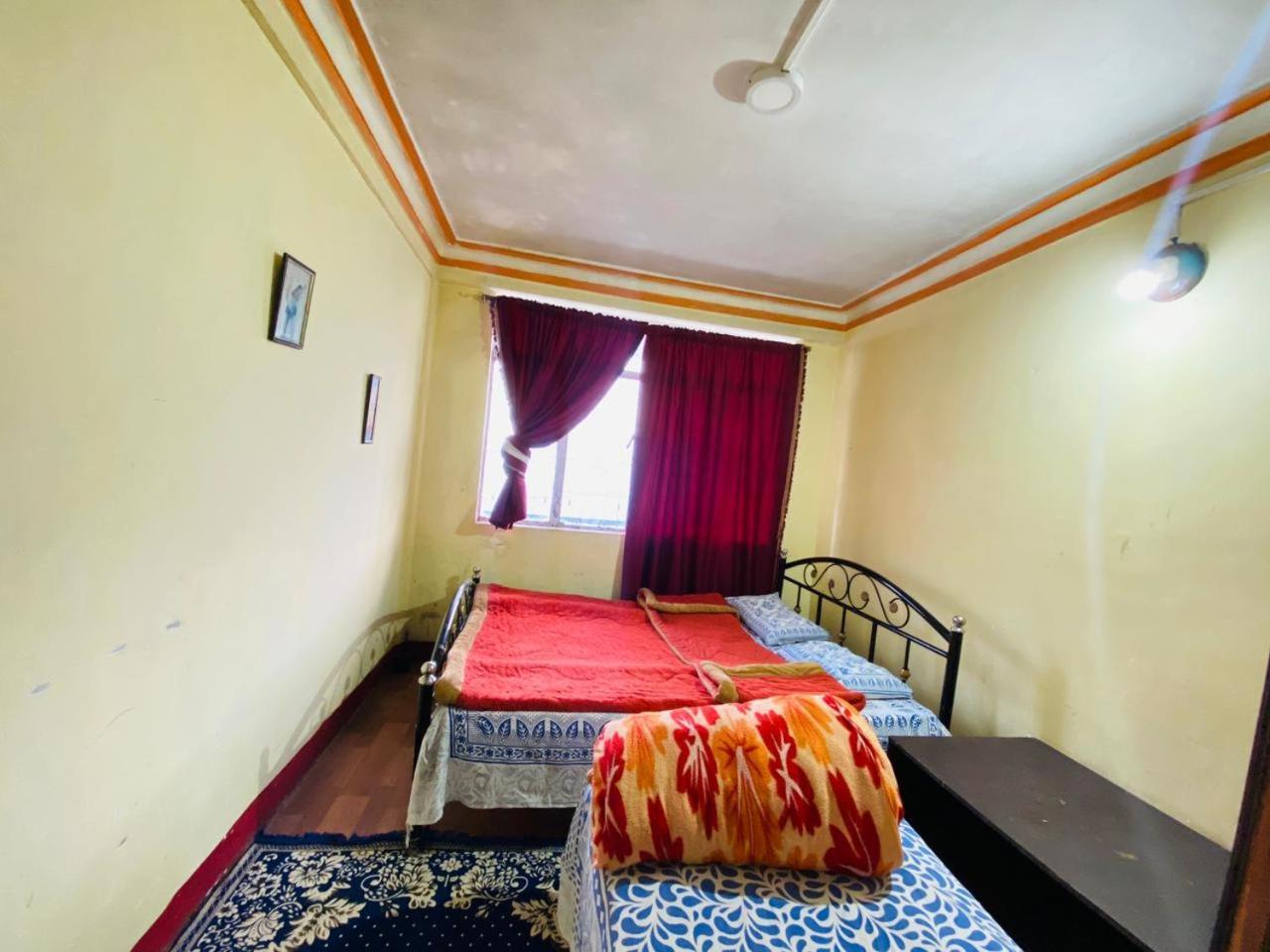 Benus Darjeeling A Backpacker Hub *