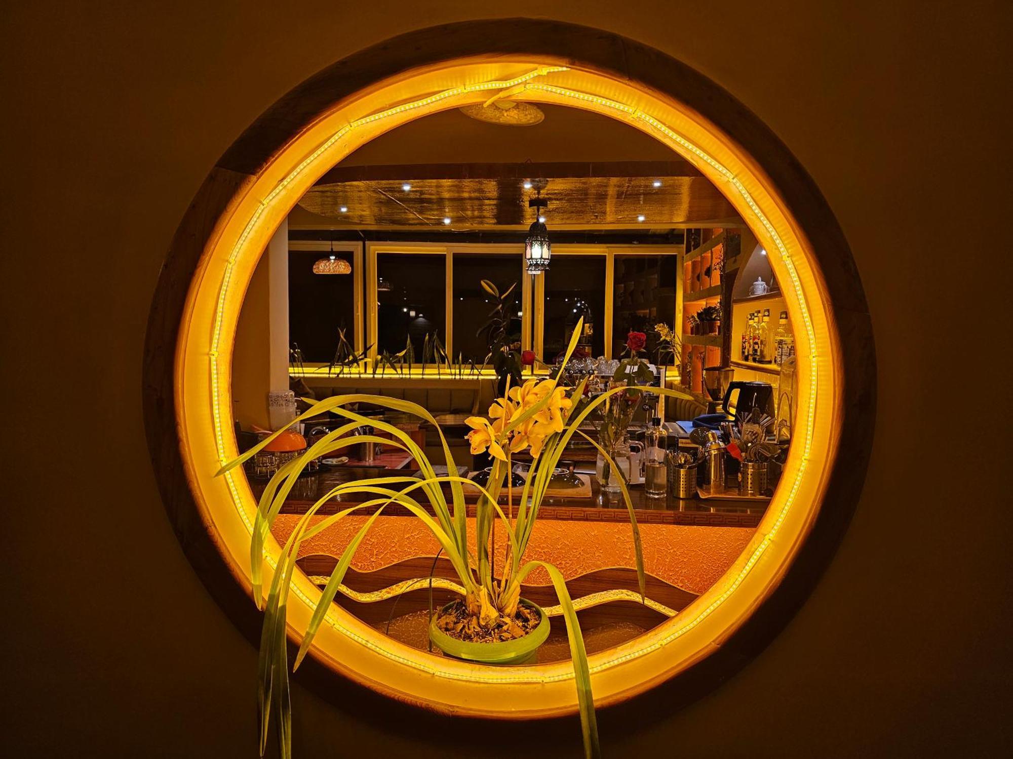 Golden Orchid Hotel