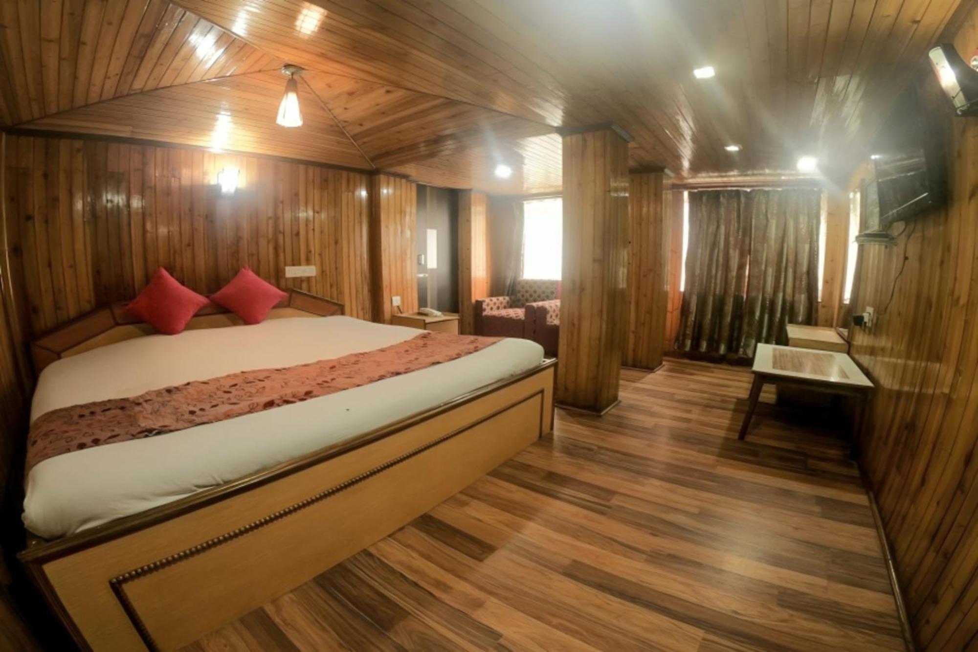 Goroomgo Broadway Anexy Darjeeling Near Mall Road - Best Service Awarded 3*