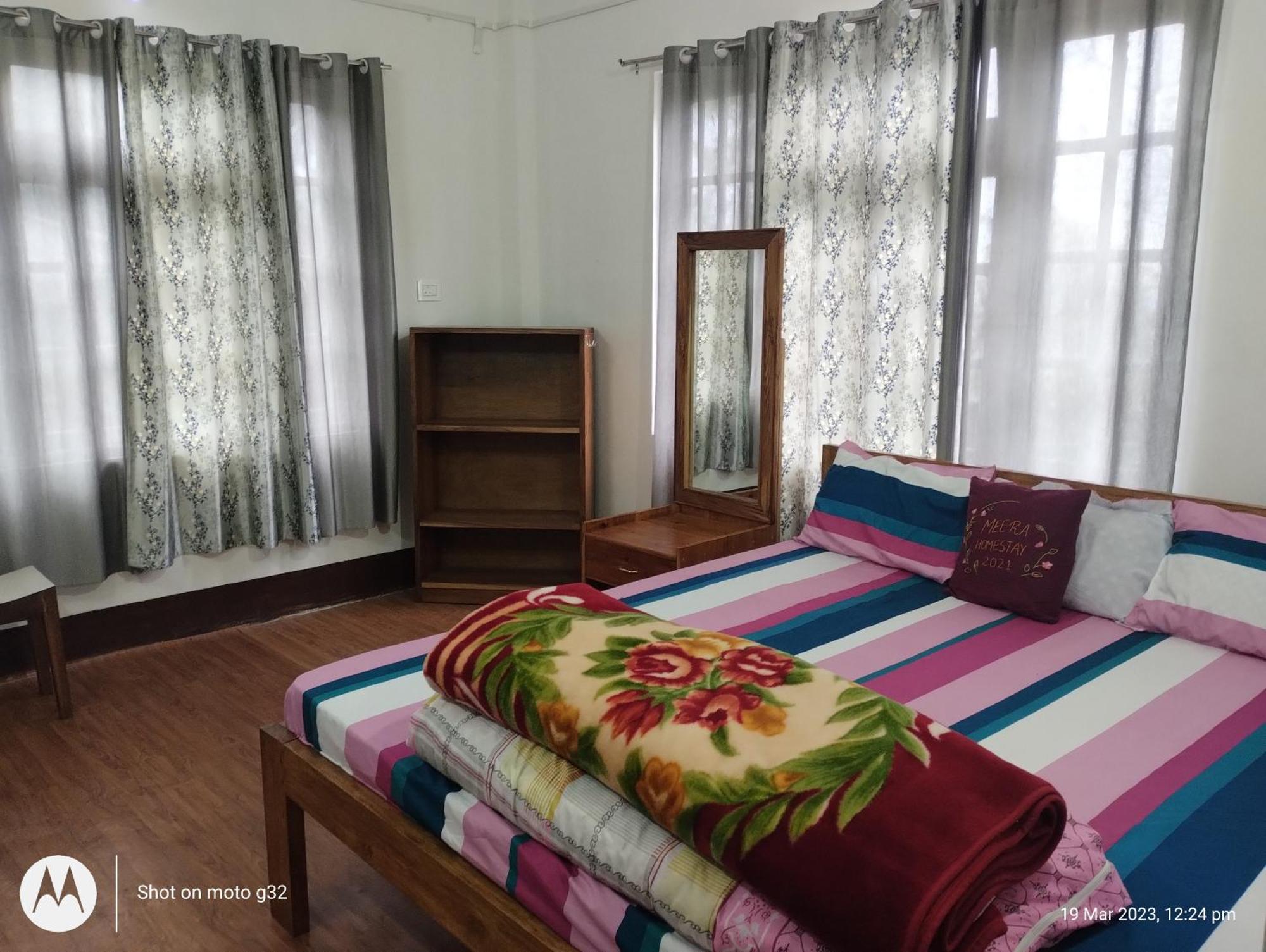 Meera Homestay