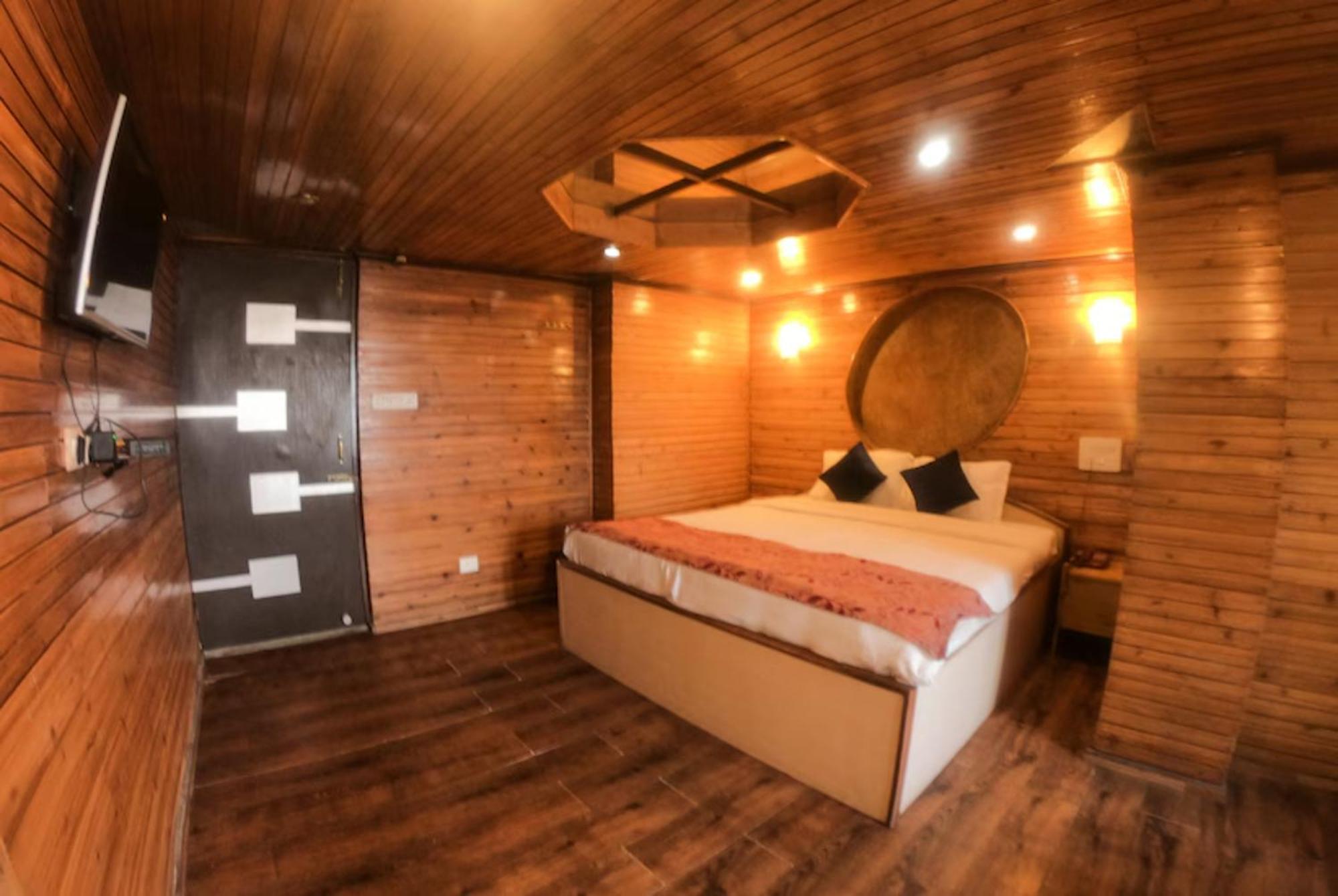 Hotel Goroomgo Broadway Anexy Darjeeling Near Mall Road - Best Service Awarded Darjeeling (West Bengal)