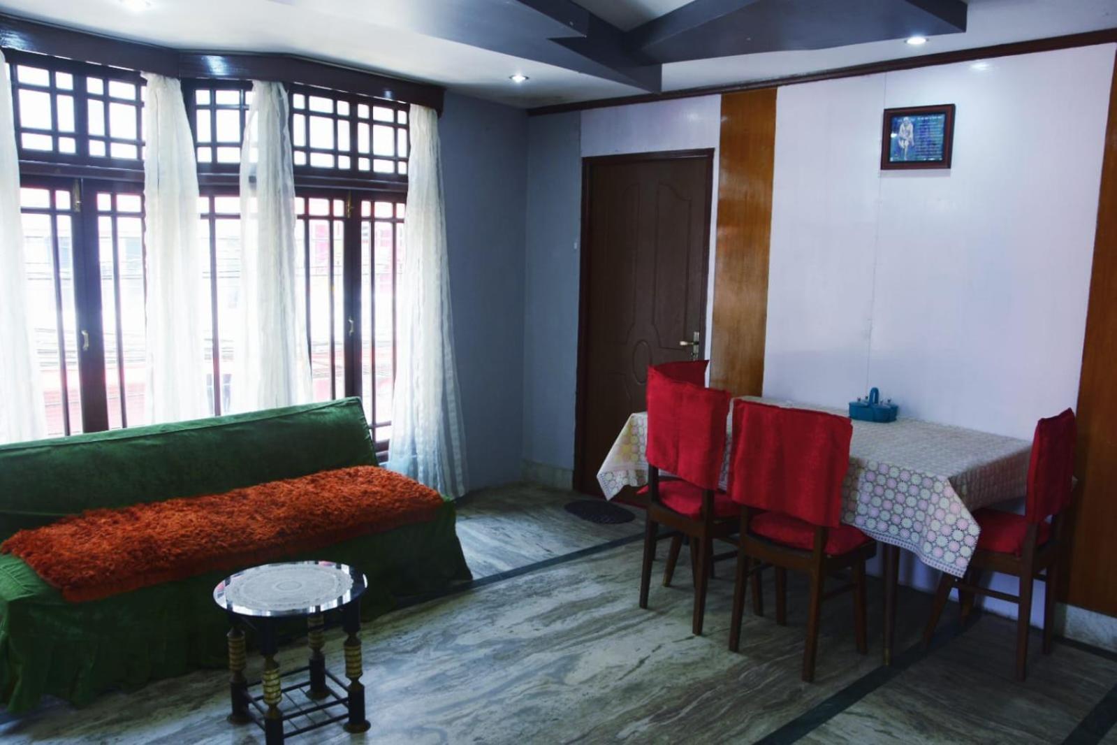Darjeeling Homes *