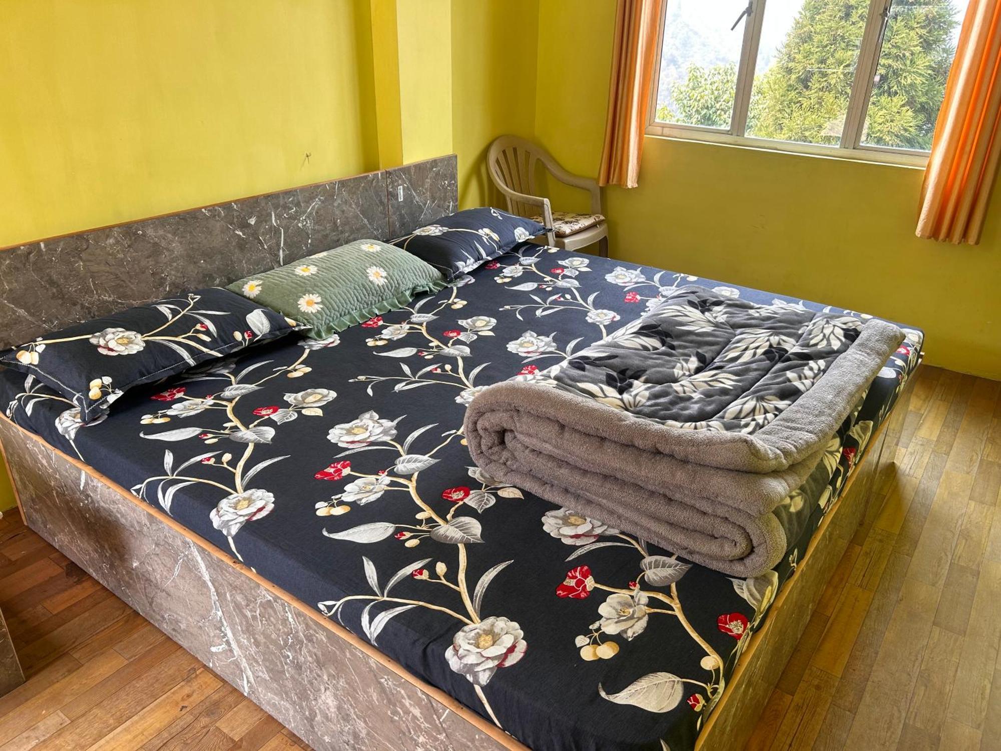 Homestay Graham Hill's *