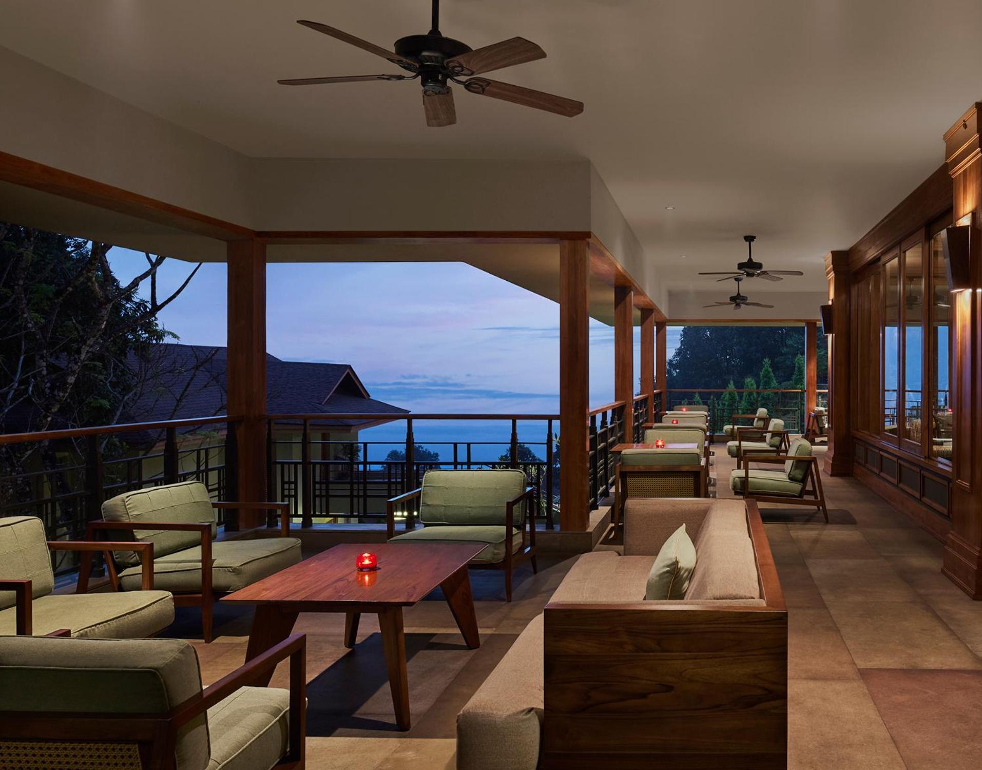 Taj Chia Kutir & Darjeeling