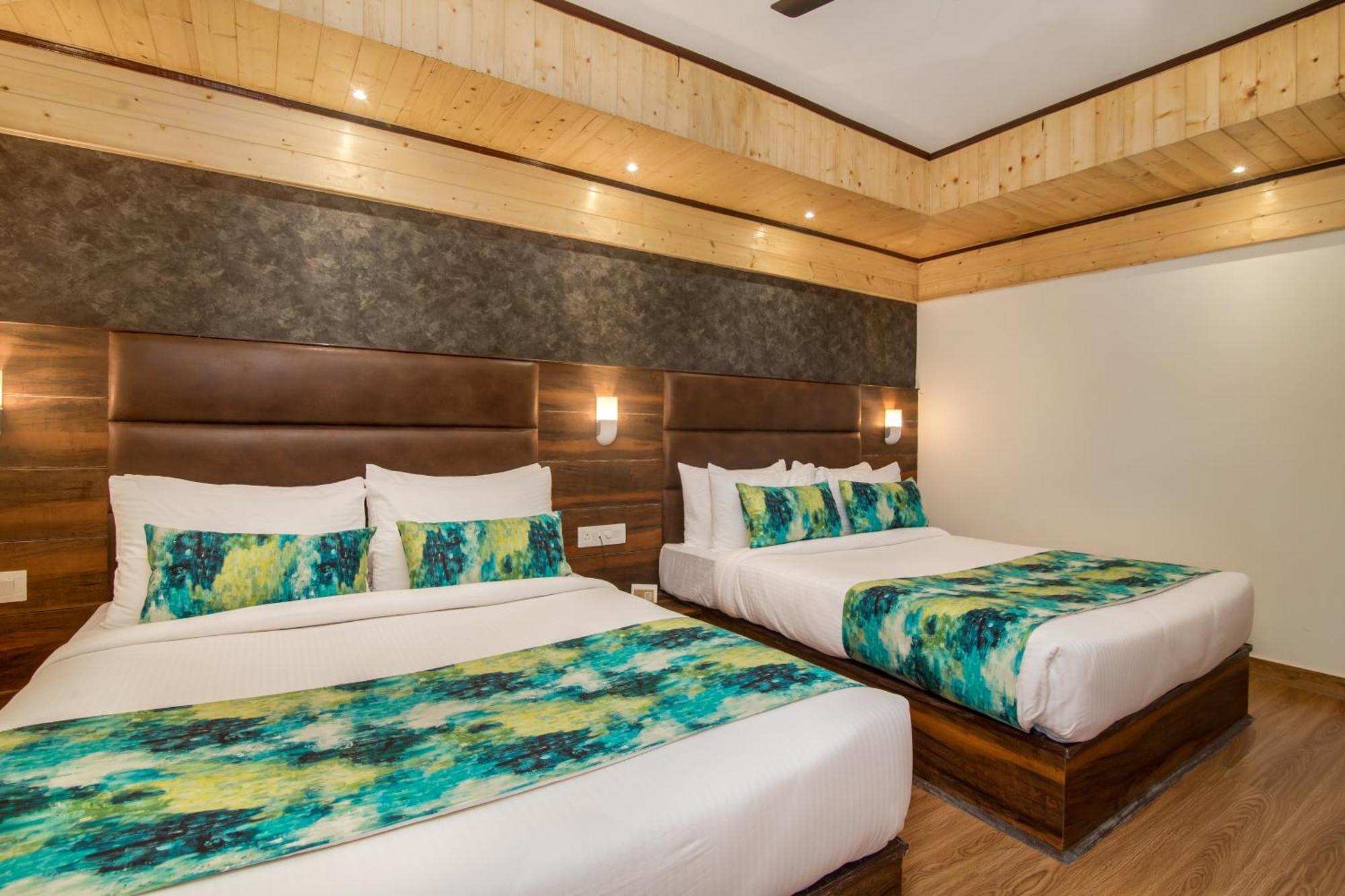 Sumitel Queens Yard Hotel Darjeeling (West Bengal)