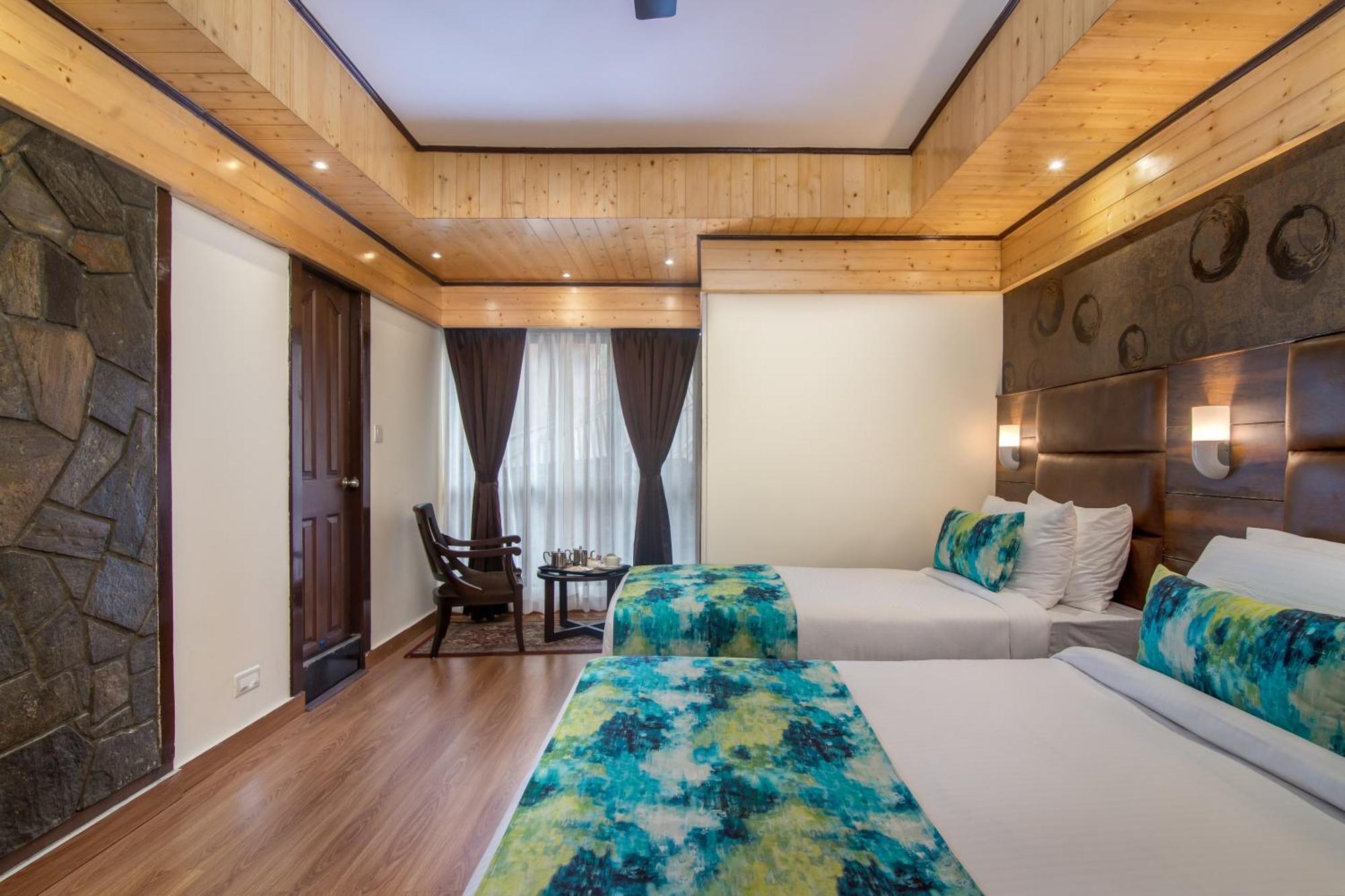 Hotel Sumitel Queens Yard 3*