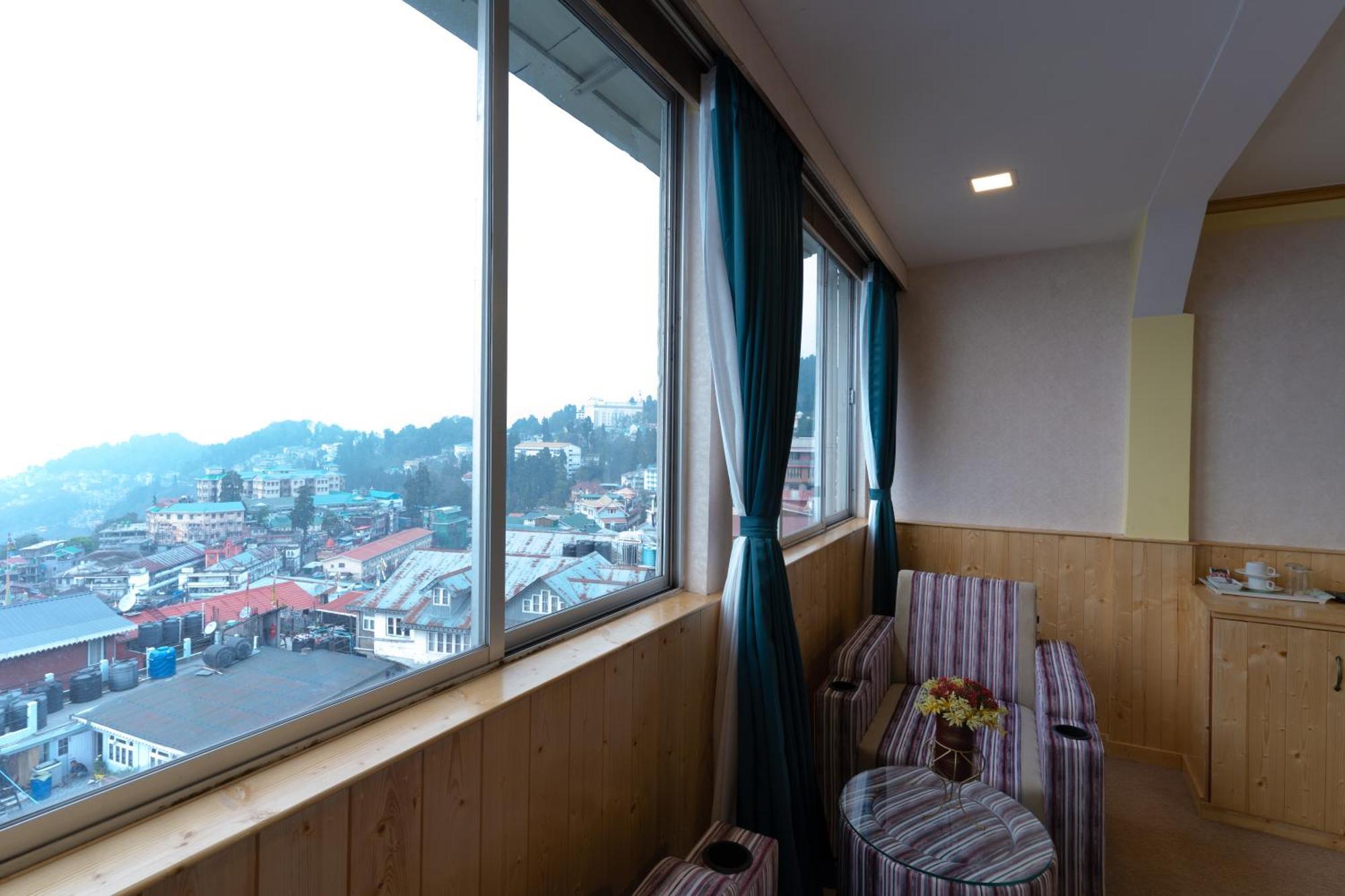 Avianna Seven Seas Darjeeling Hotel