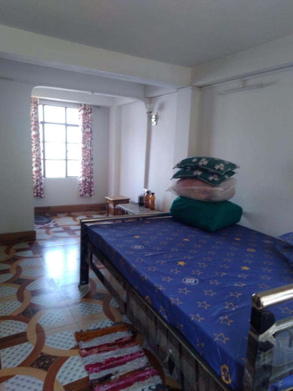 Peak Xv Homestay Darjeeling (West Bengal)