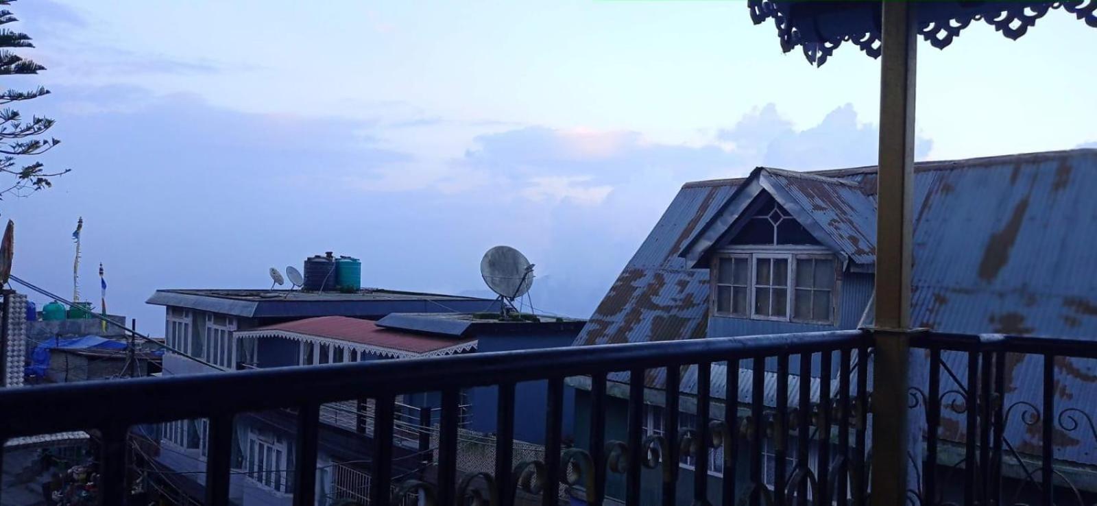 Homestay Benus *