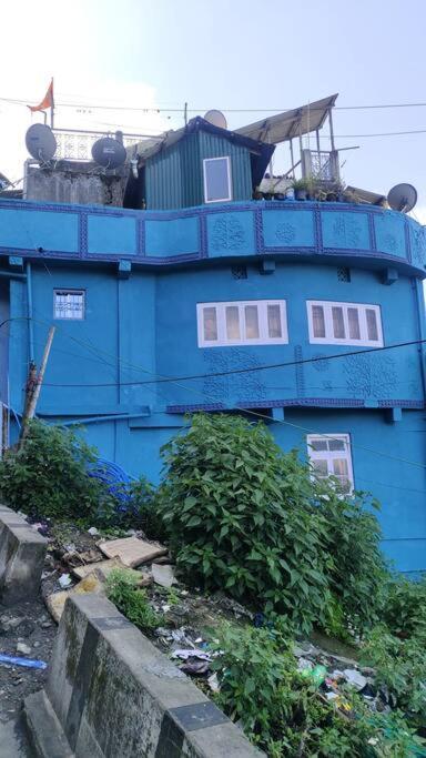 Hills Vacation Darjeeling (West Bengal)