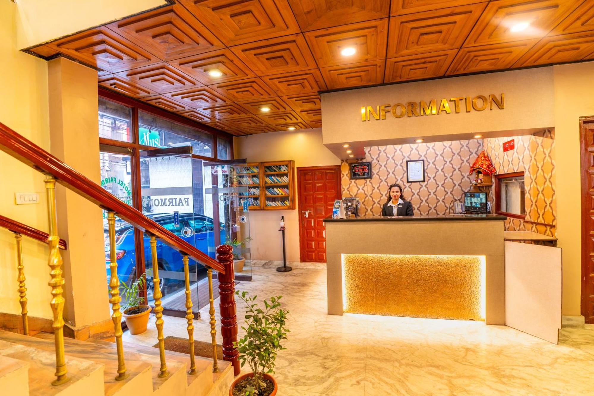 Muscatel Fairmont - 100 Mts From Mall Road Hotel 3*