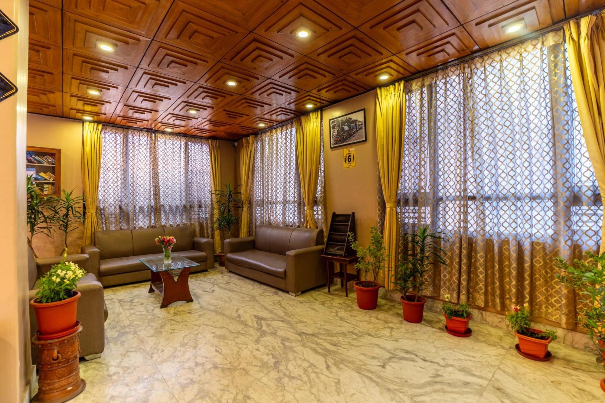 Hotel Muscatel Fairmont - 100 Mts From Mall Road Darjeeling (West Bengal)