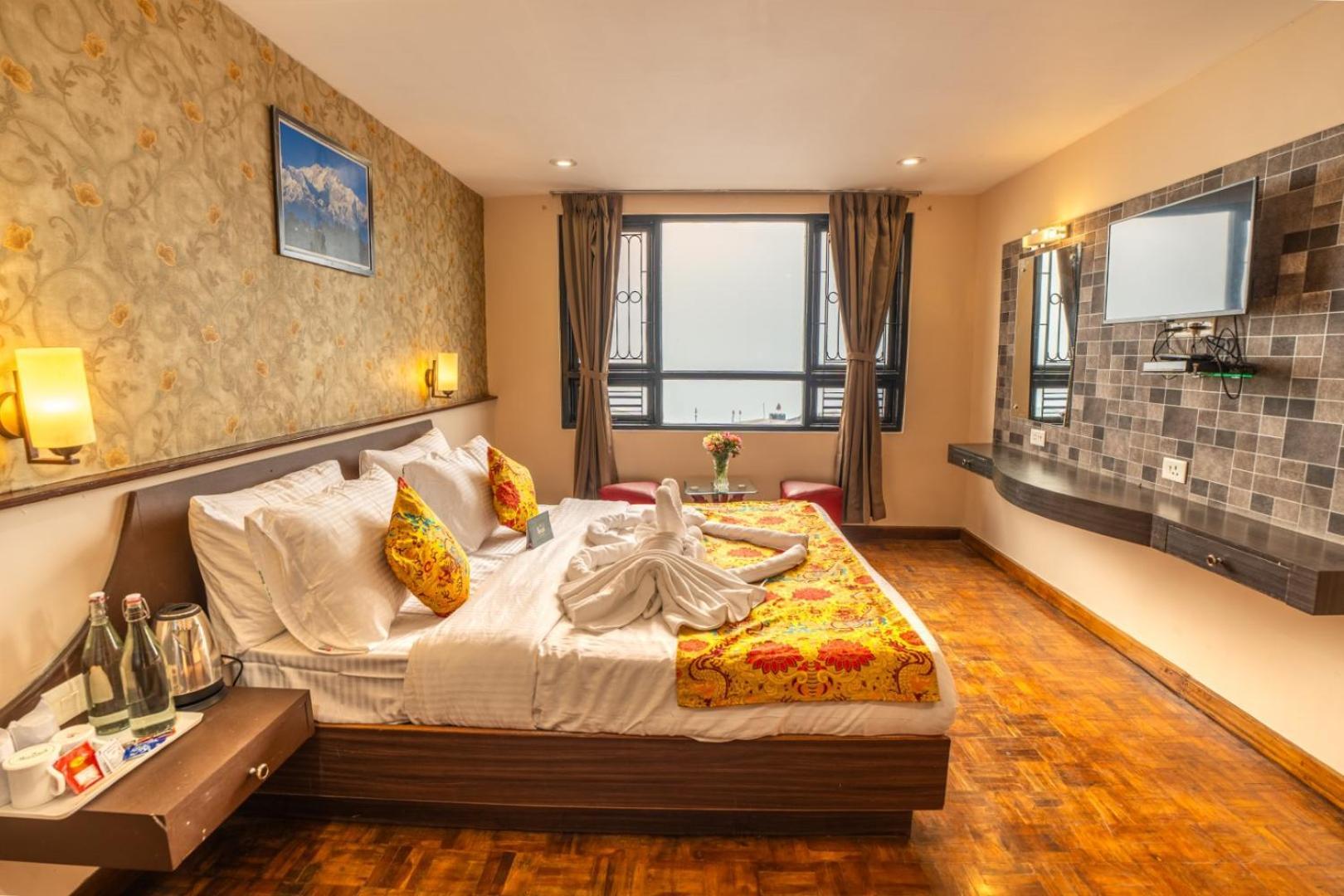 Hotel Muscatel Fairmont - 100 Mts From Mall Road Darjeeling (West Bengal)