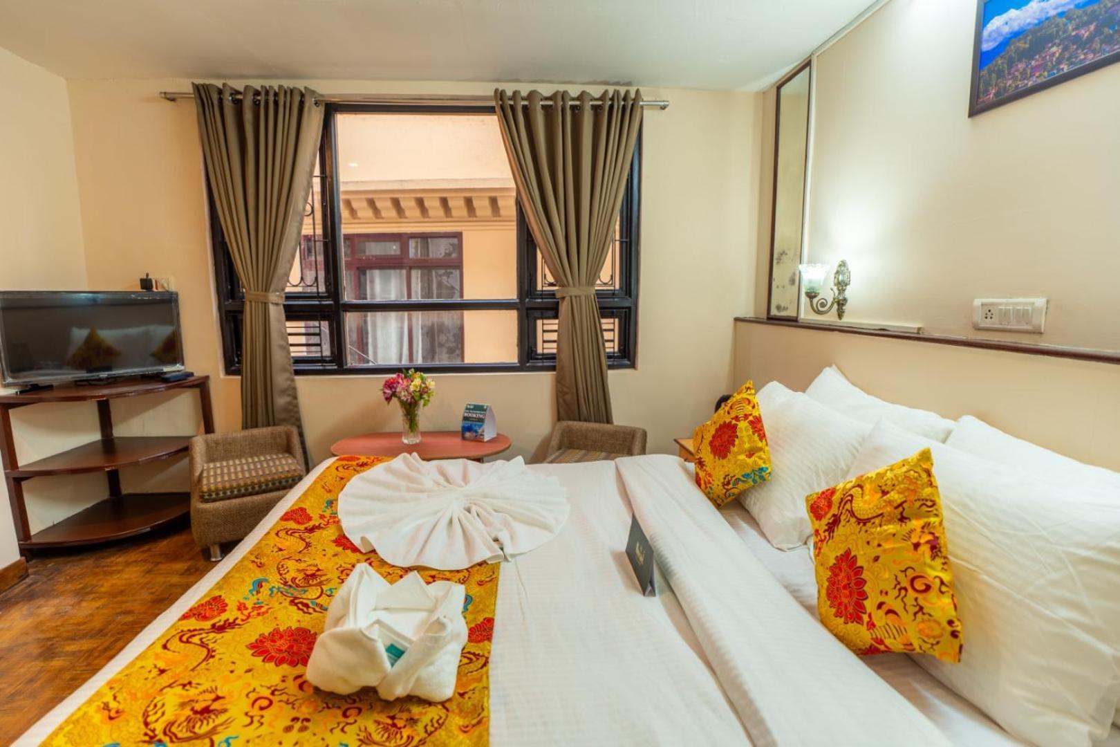 Muscatel Fairmont - 100 Mts From Mall Road