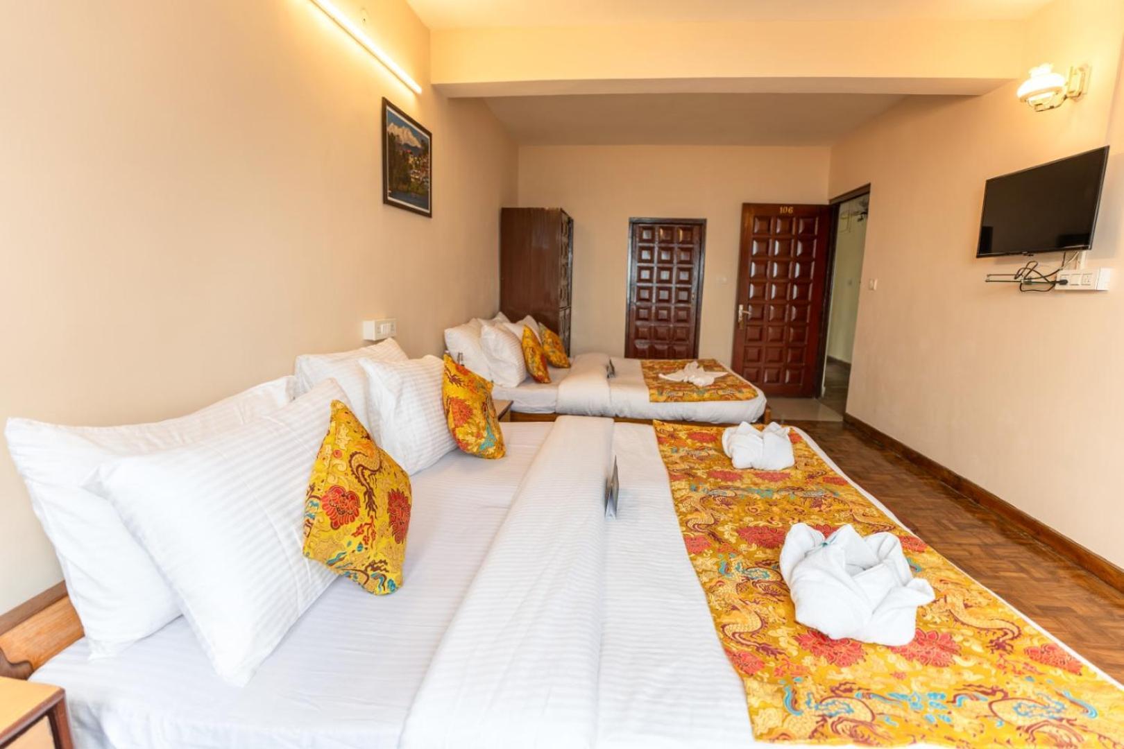 Muscatel Fairmont - 100 Mts From Mall Road