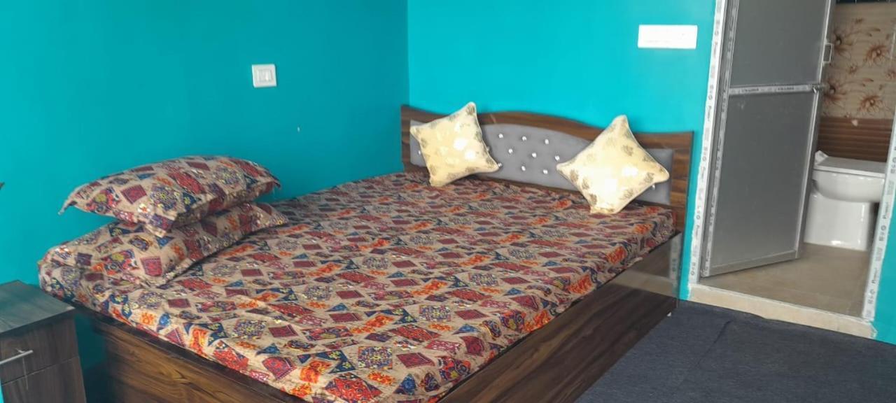 Mukhia's Amayras Homestay *