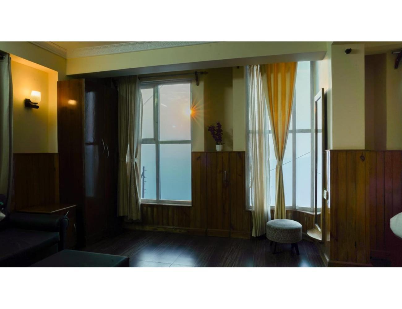Homestay Indus Mount Royale And Spa, Darjeeling *