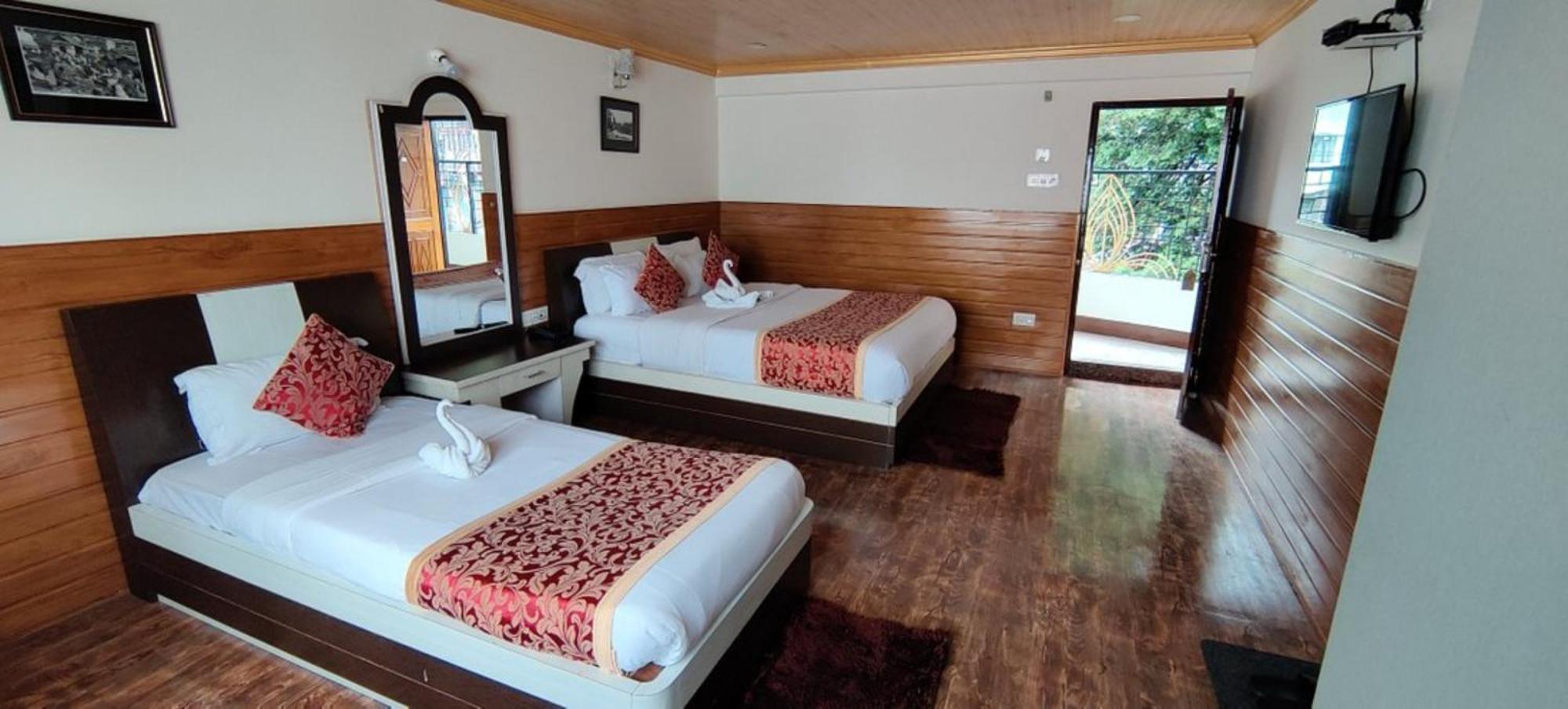 Hotel Kasturi Palace Darjeeling - Excellent Service Recommended 2*