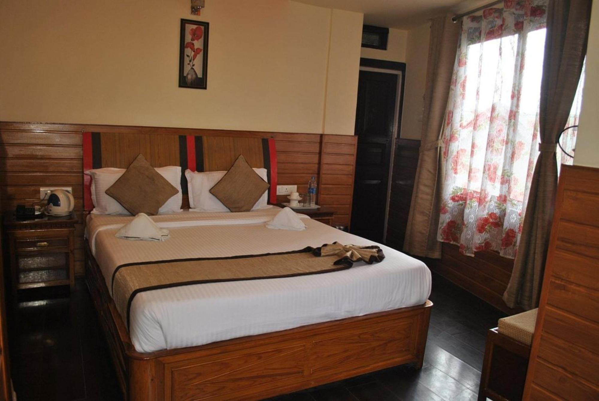 Hotel Kasturi Palace Darjeeling - Excellent Service Recommended 2*