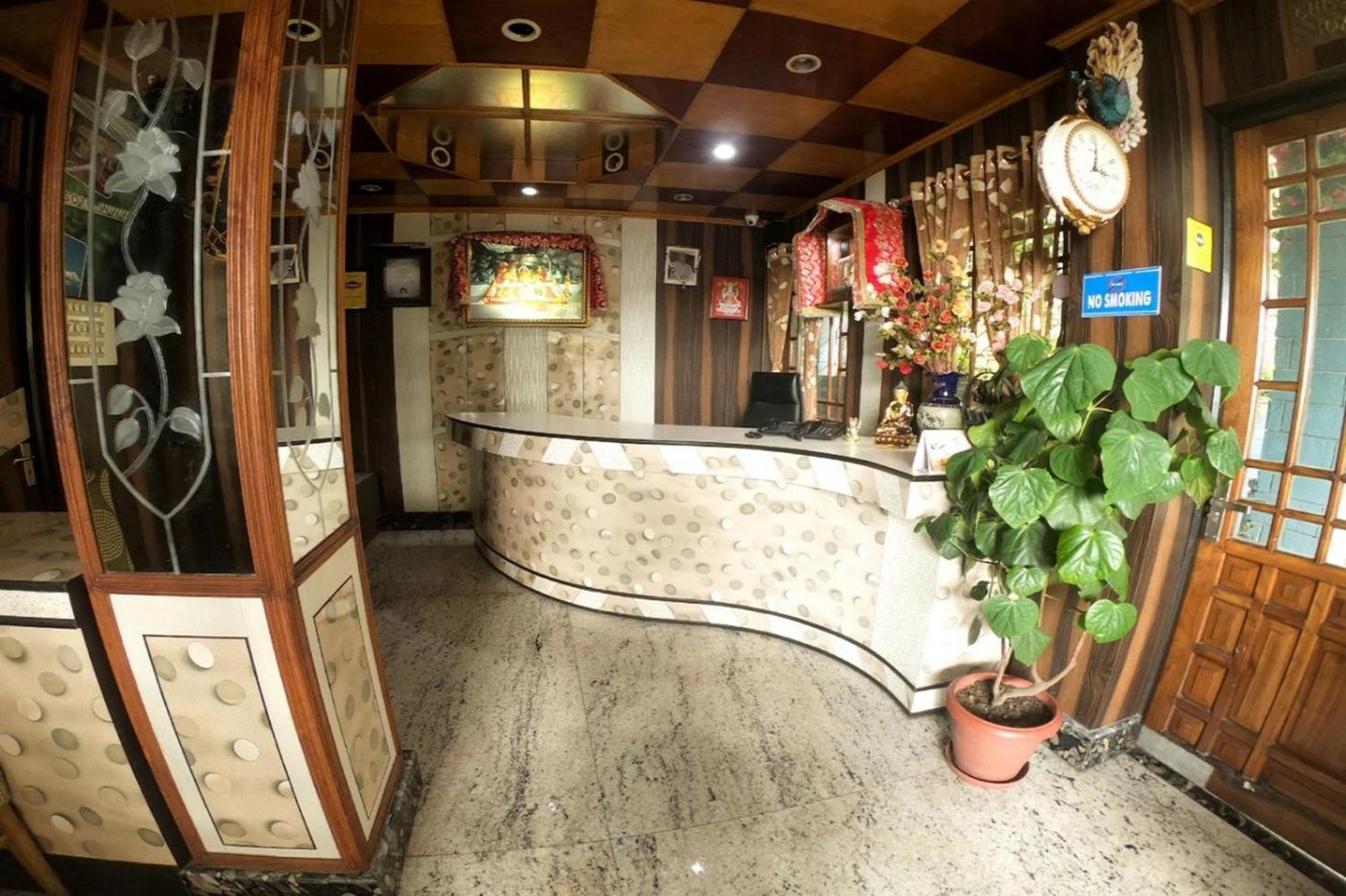 Grg Broadway Anexy Darjeeling Near Chowk Bazar - Excellent Service Recommended & Couple Friendly 3* Darjeeling (West Bengal)