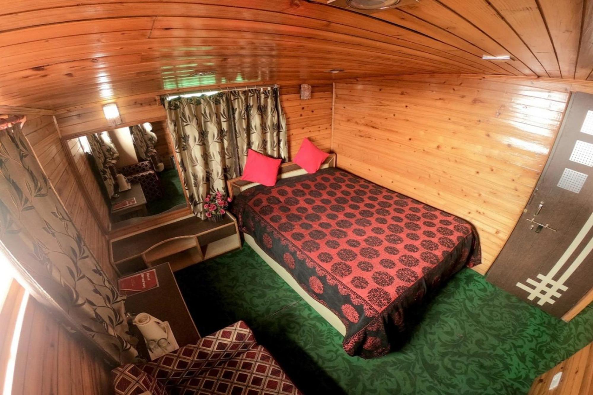 Grg Broadway Anexy Darjeeling Near Chowk Bazar - Excellent Service Recommended & Couple Friendly 3* Darjeeling (West Bengal)