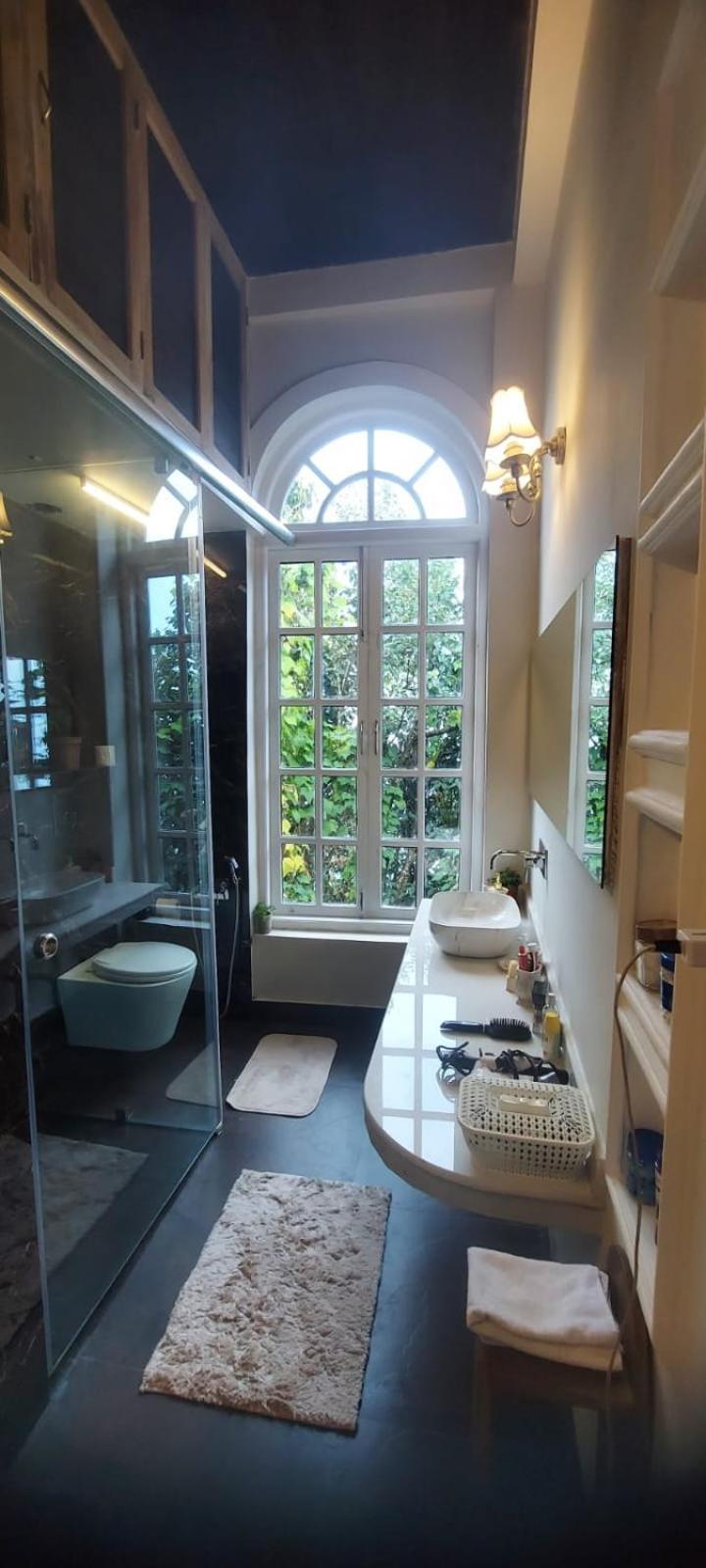 English Apartment