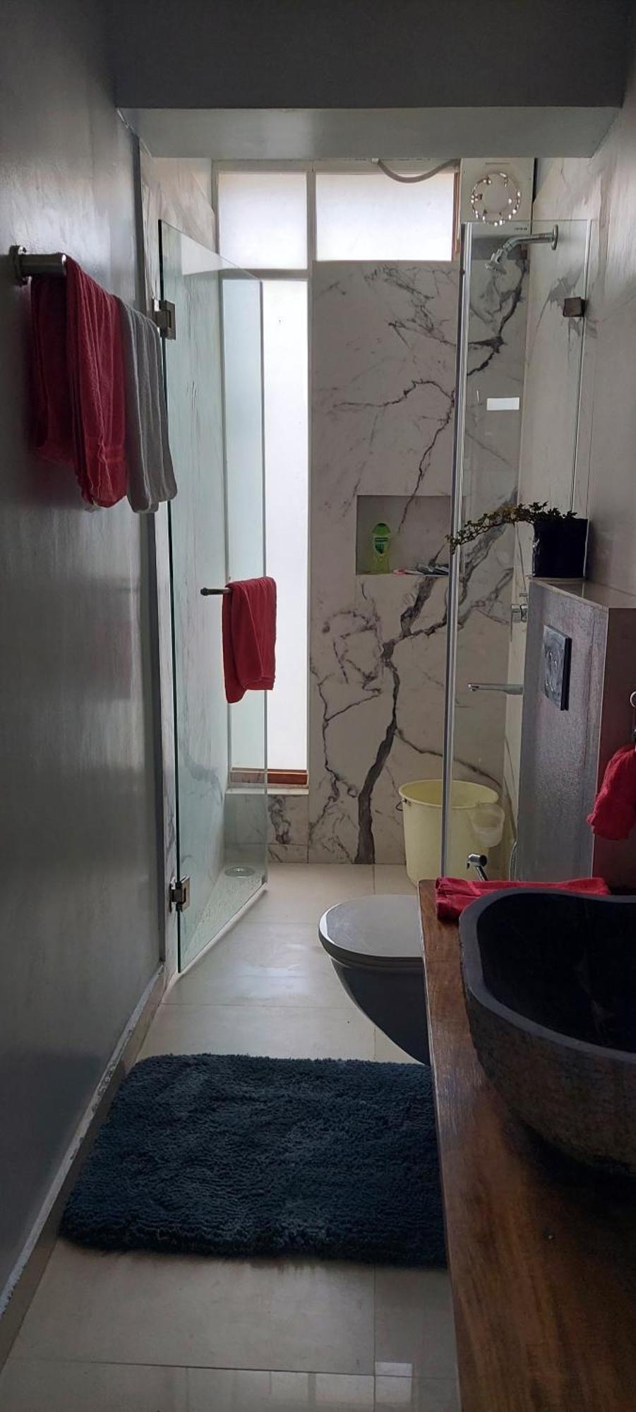 Apartment English *