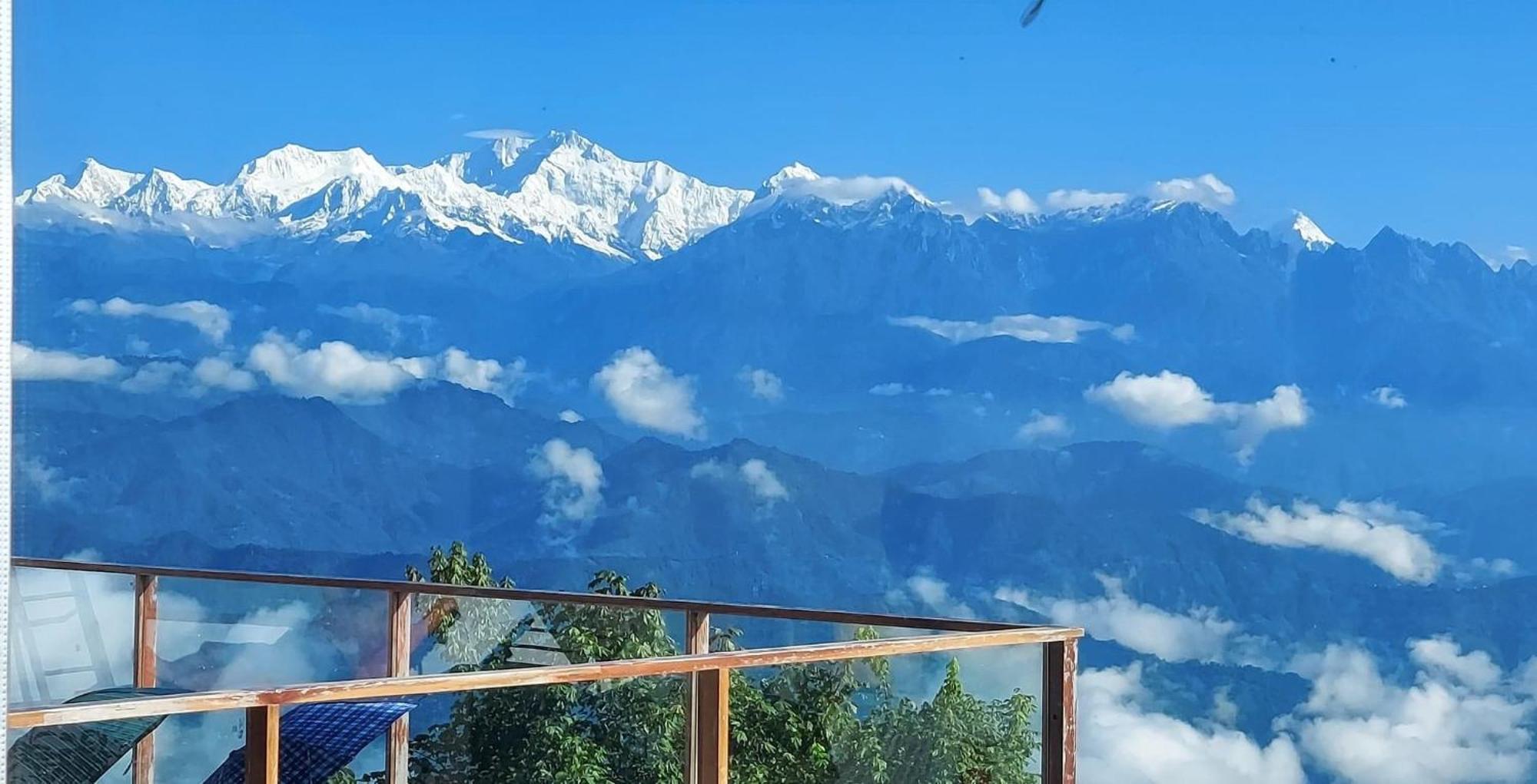 English Darjeeling (West Bengal)