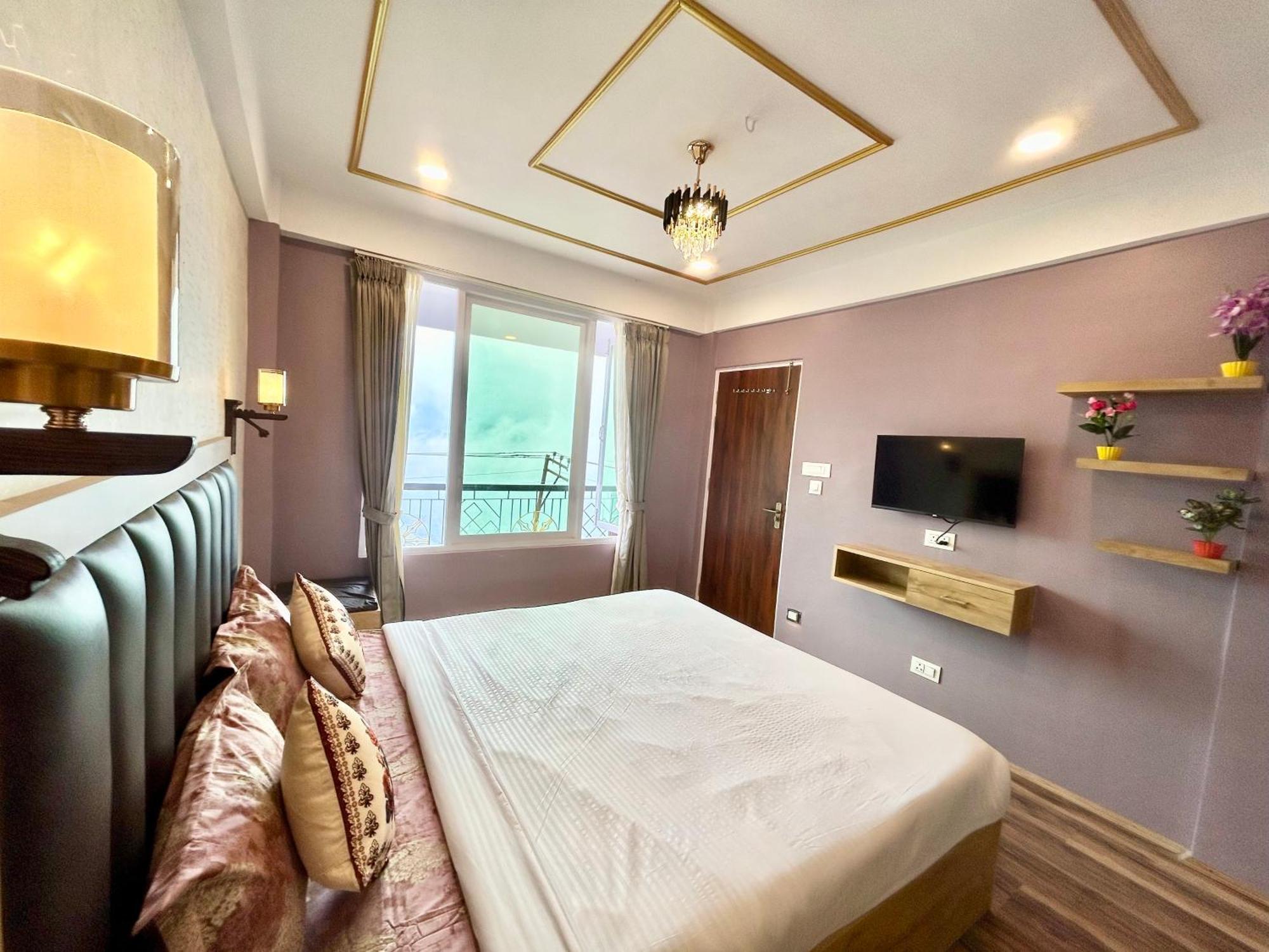 Yepplo's Stunning Mountain View 2-bedroom With Private Kitchen - 24hrs Caretakers & Power Backup Apartment Darjeeling (West Bengal)